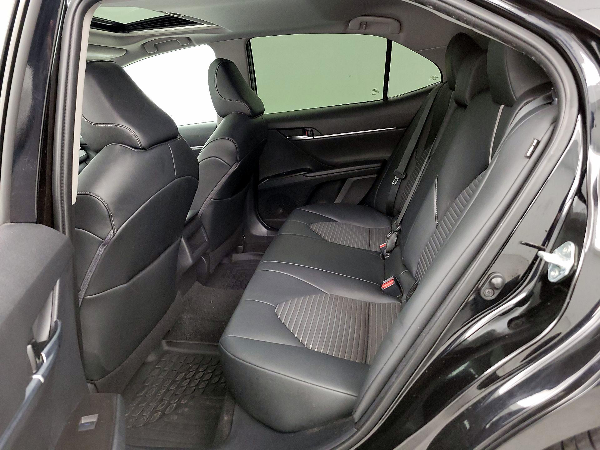 Thumbnail: 2021 Toyota Camry - 20