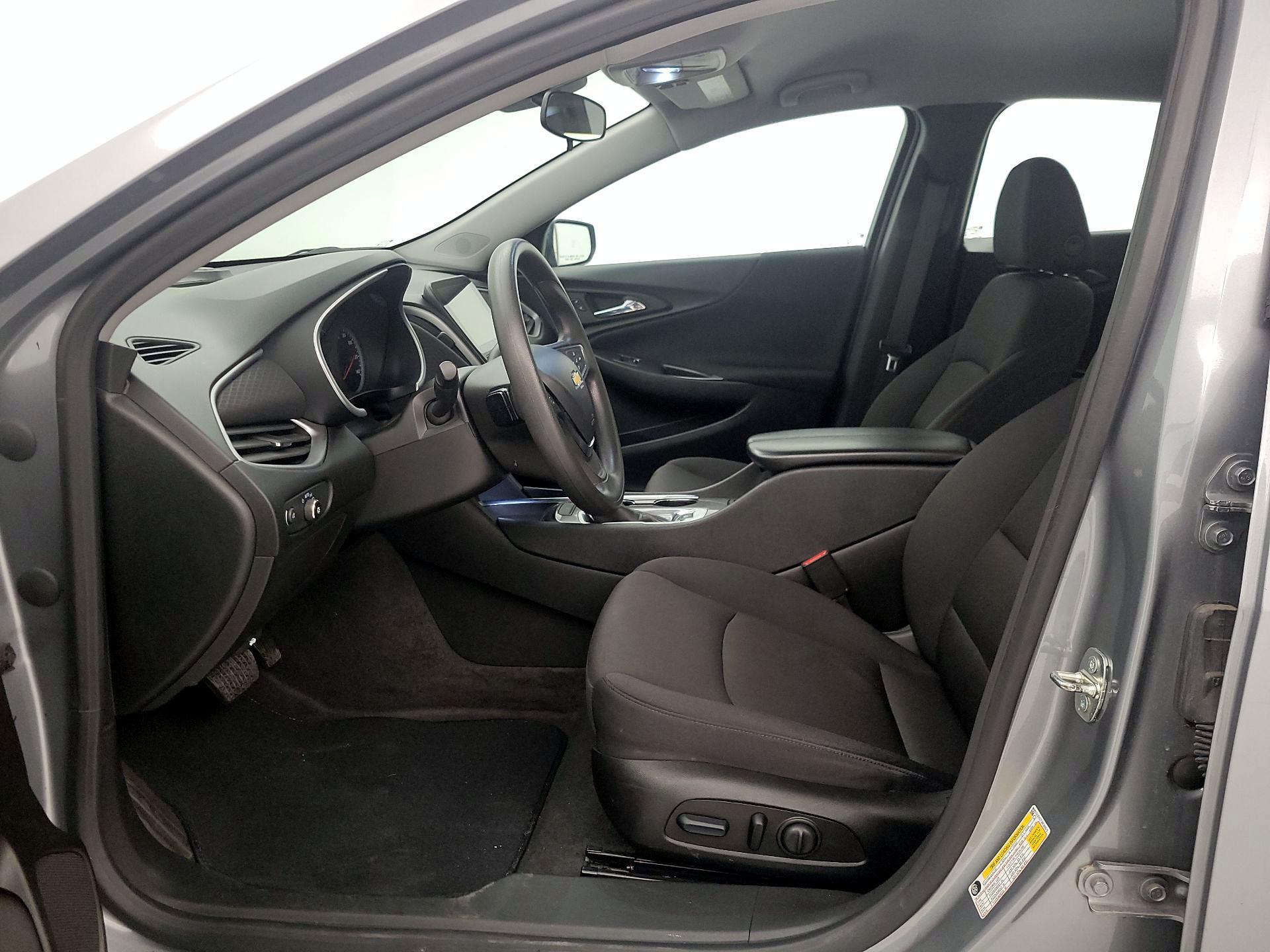 Thumbnail: 2023 Chevrolet Malibu - 11