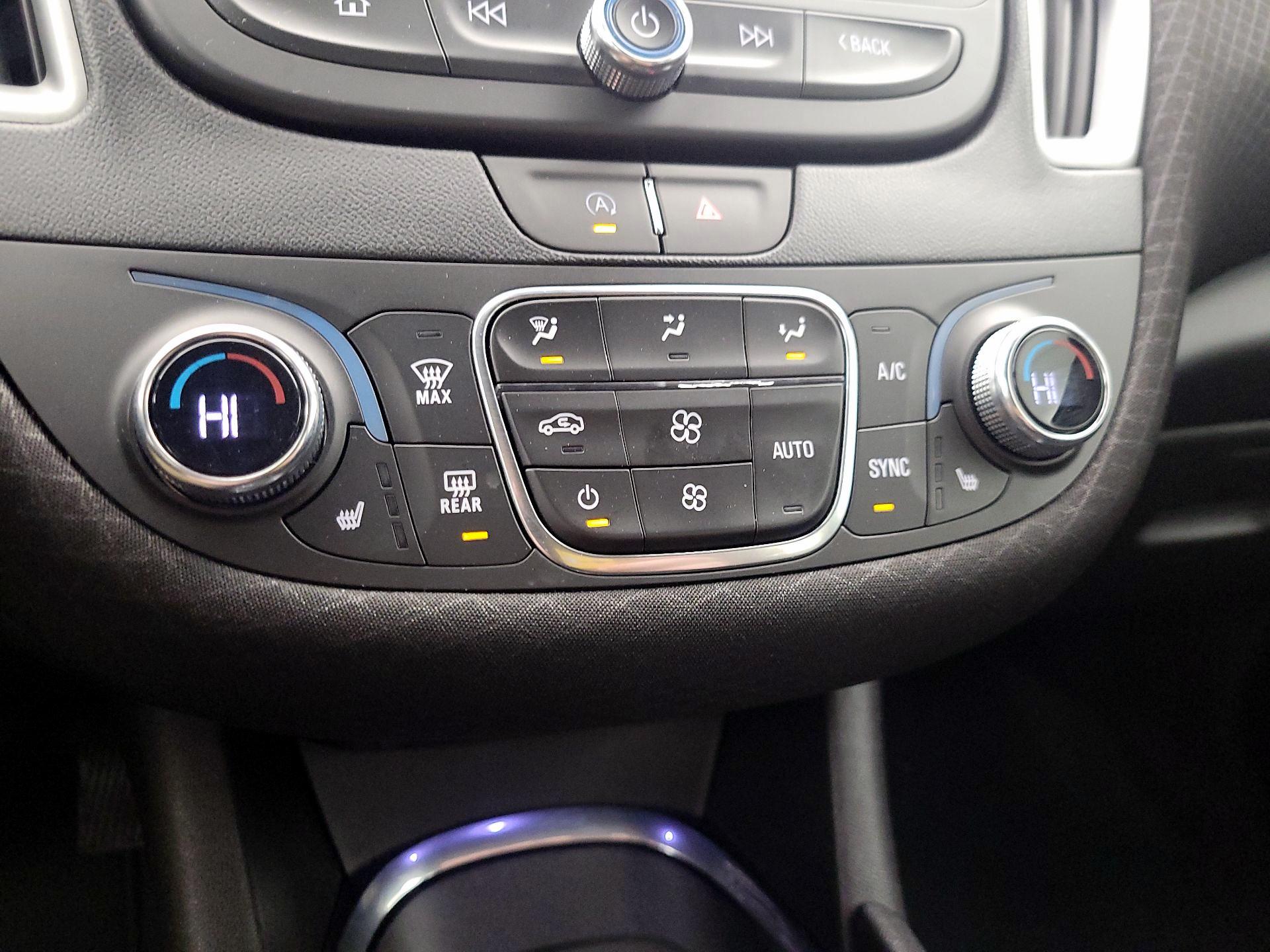 Thumbnail: 2023 Chevrolet Malibu - 16