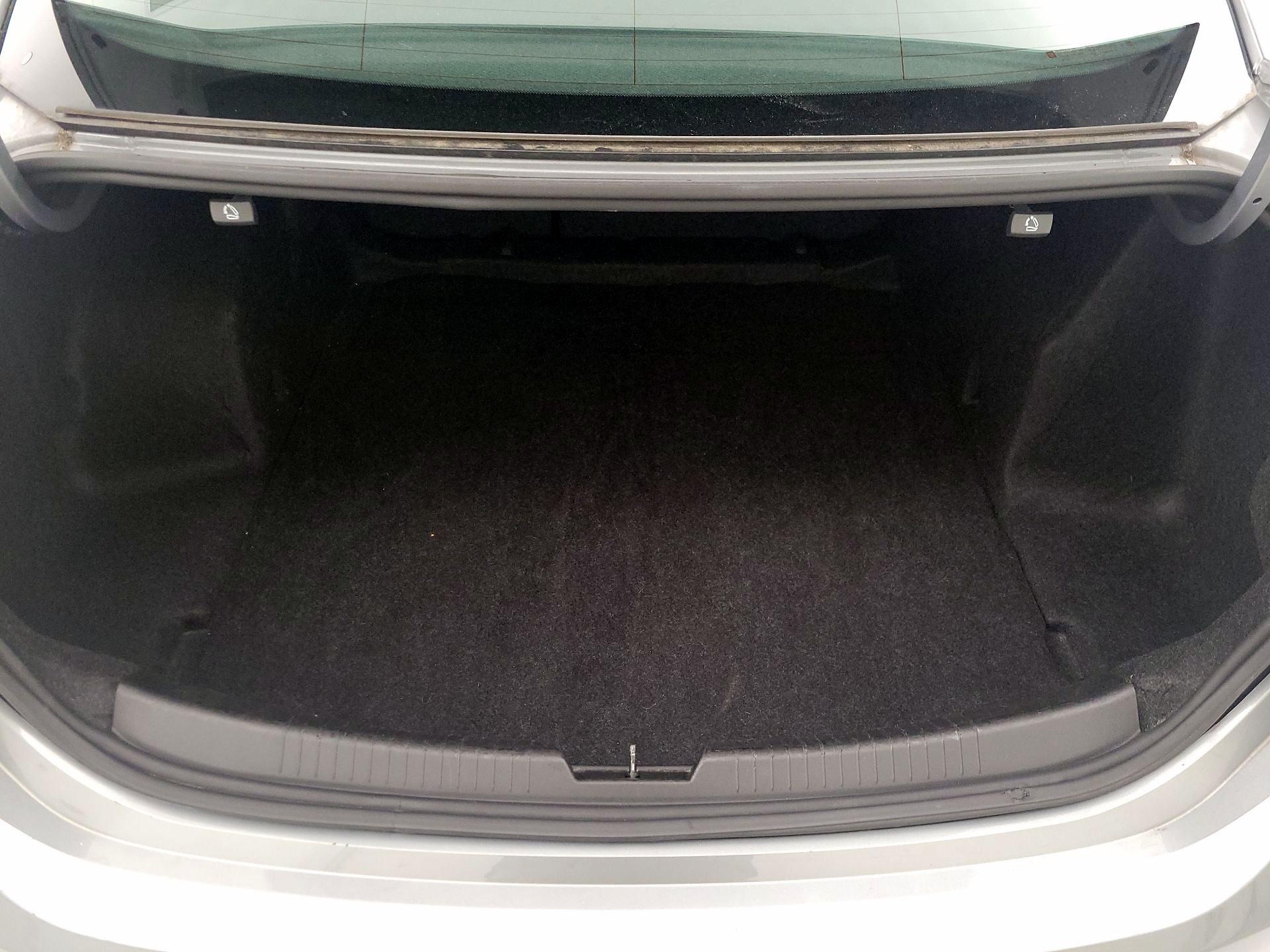 Thumbnail: 2023 Chevrolet Malibu - 20