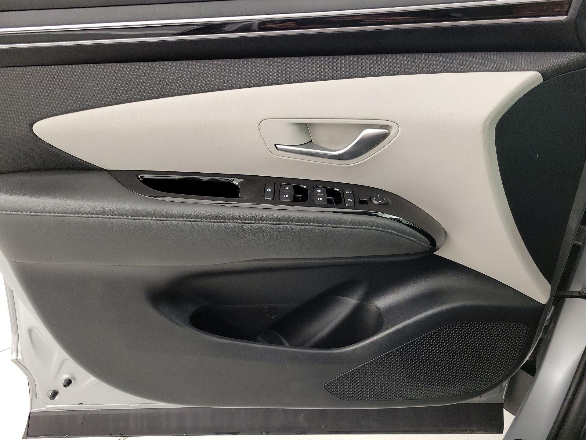 Thumbnail: 2022 Hyundai Tucson - 12