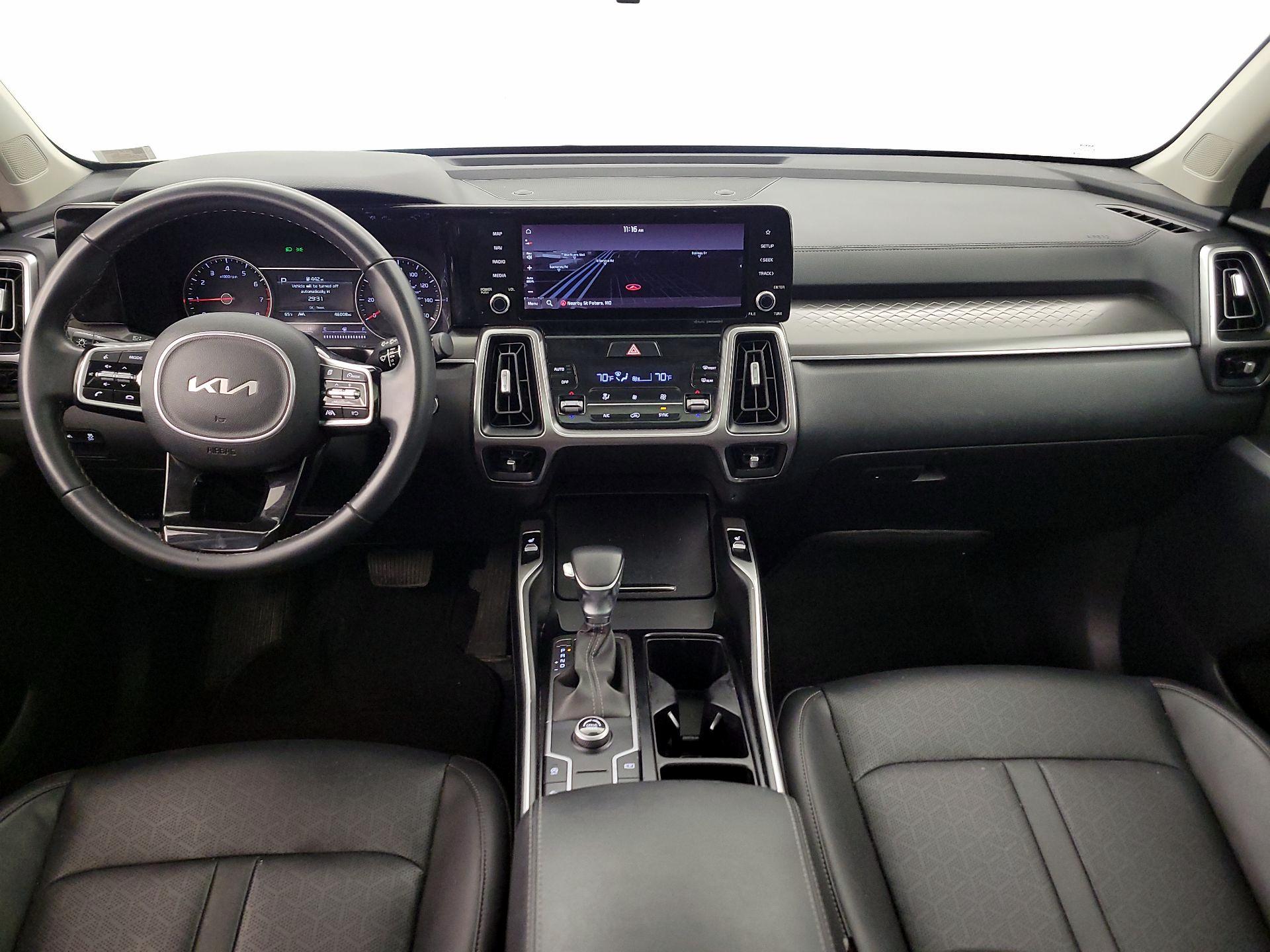 Thumbnail: 2022 Kia Sorento - 9