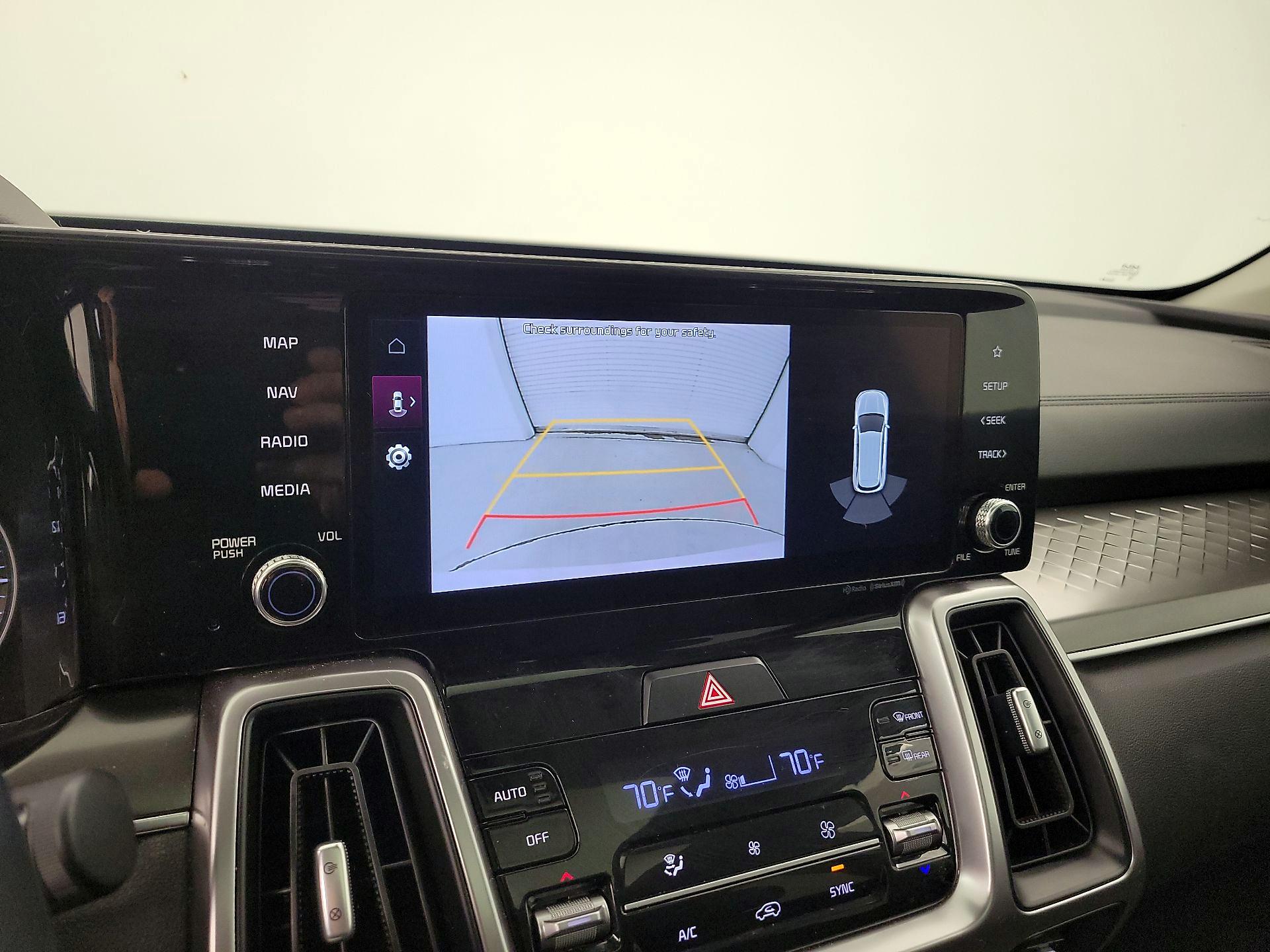 Thumbnail: 2022 Kia Sorento - 15