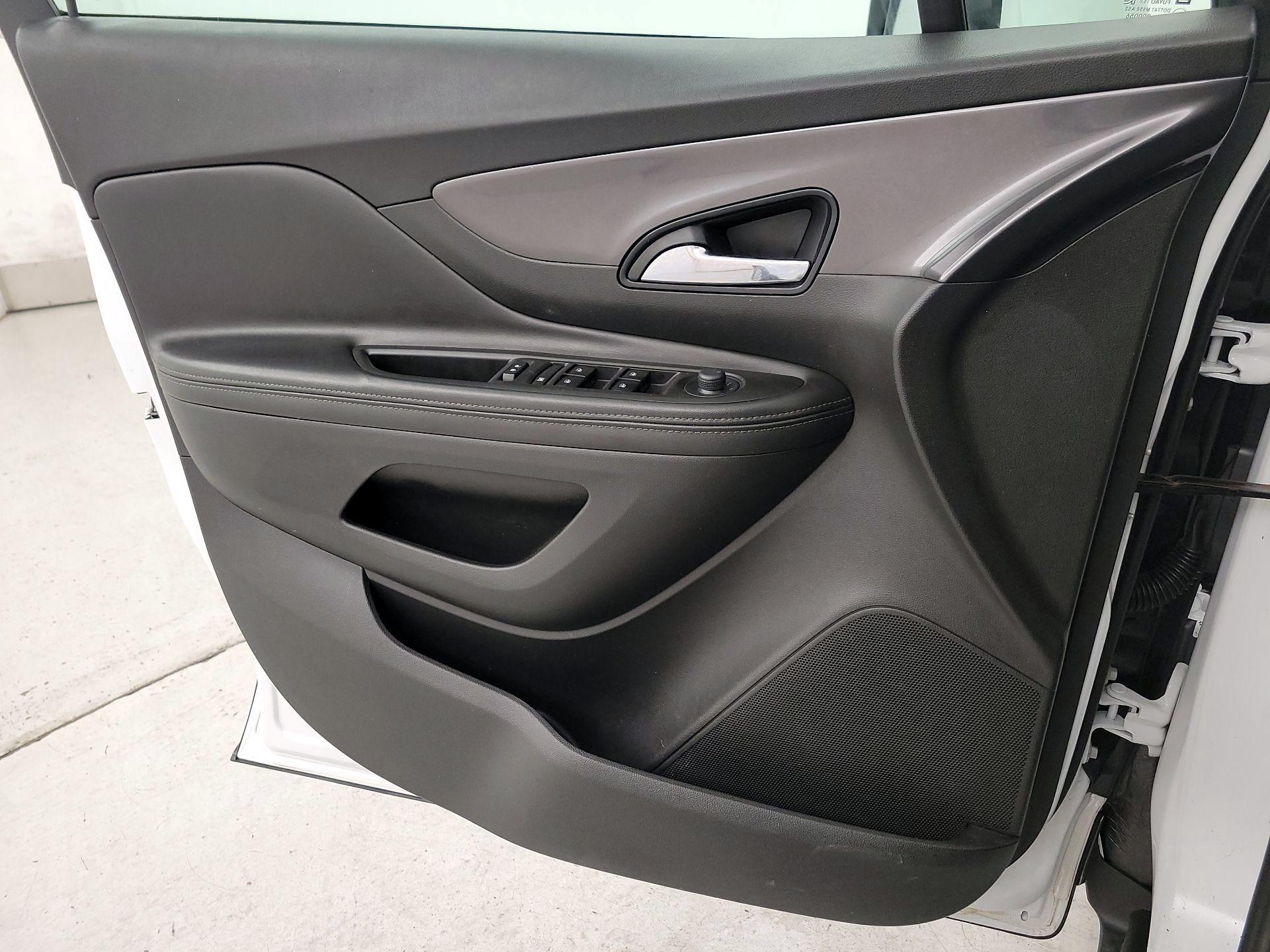 Thumbnail: 2020 Buick Encore - 12