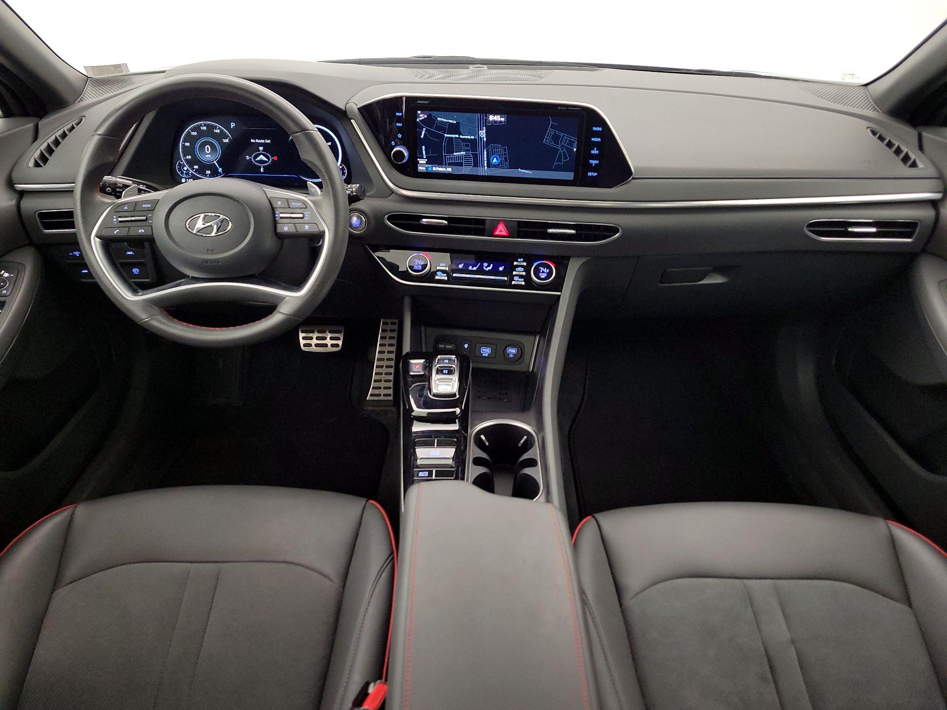 Thumbnail: 2022 Hyundai Sonata - 9