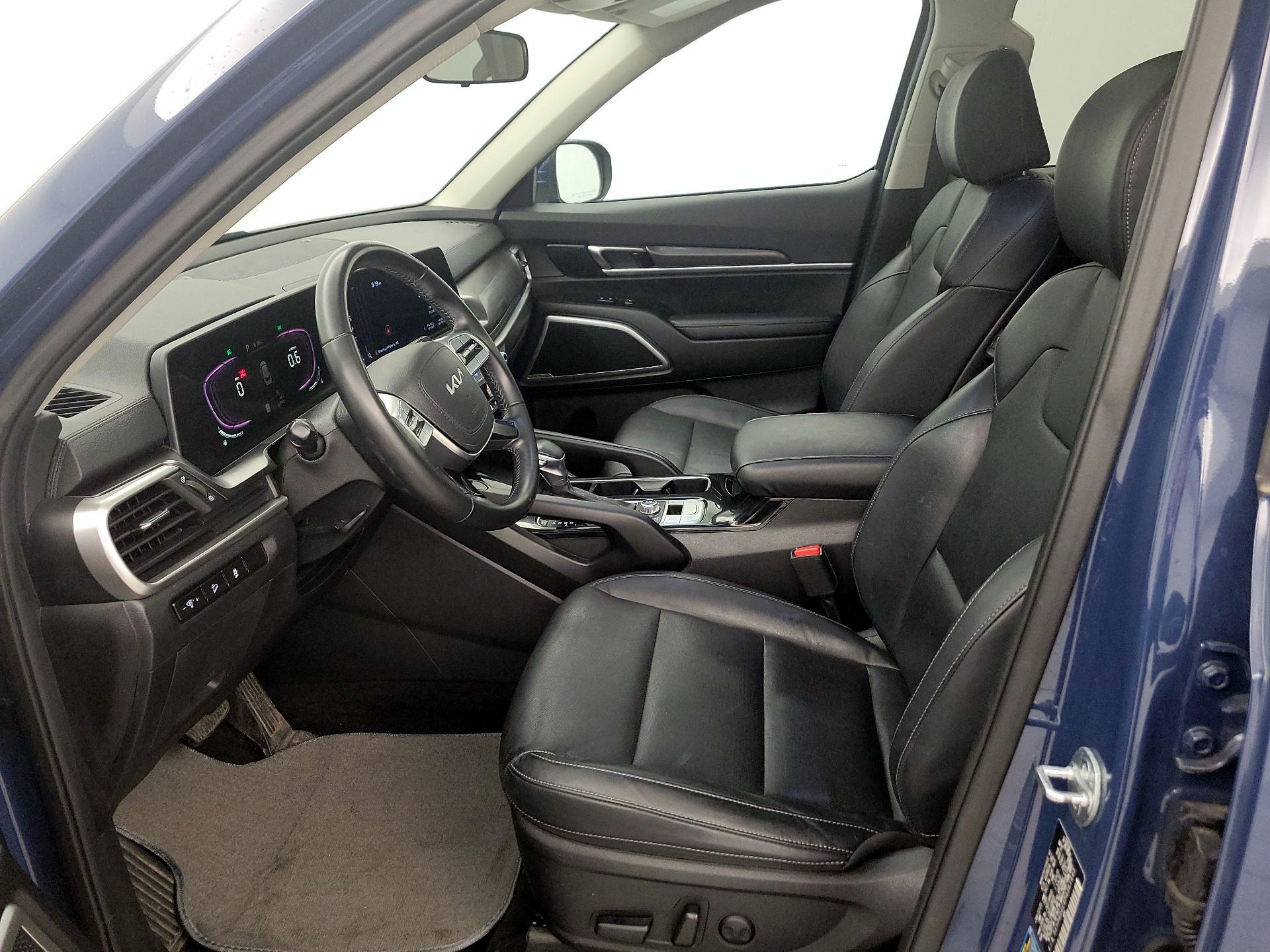 Thumbnail: 2023 Kia Telluride - 11