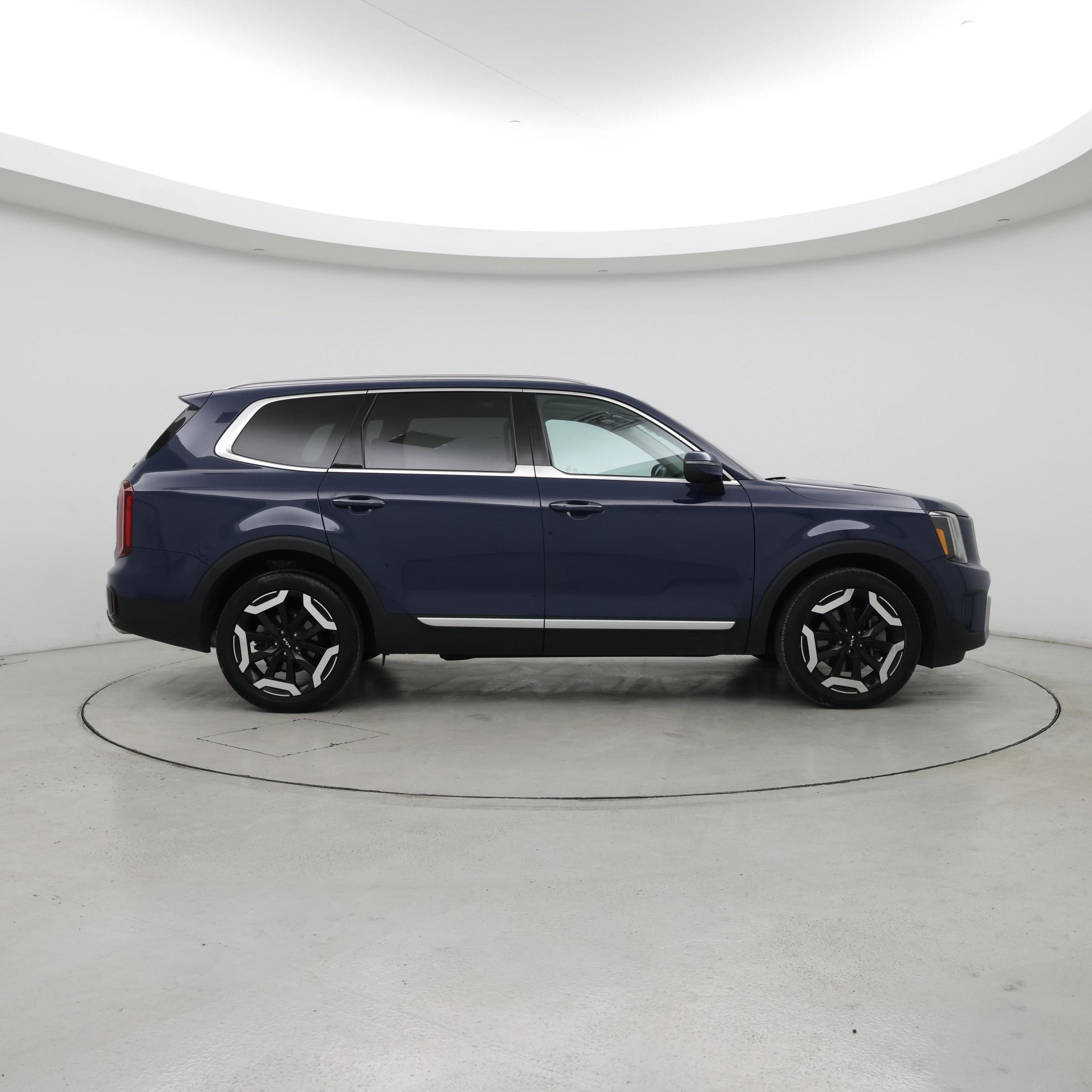 Thumbnail: 2023 Kia Telluride - 7