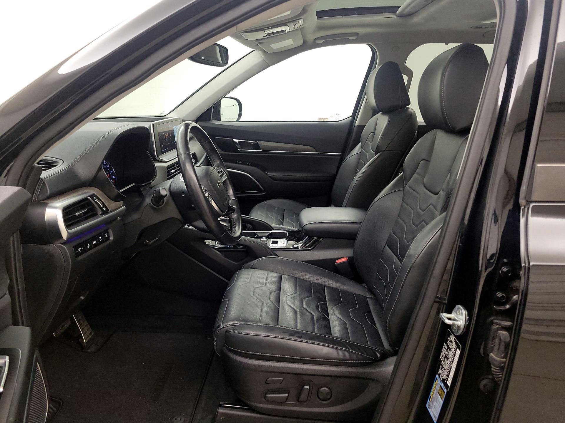 Thumbnail: 2022 Kia Telluride - 11