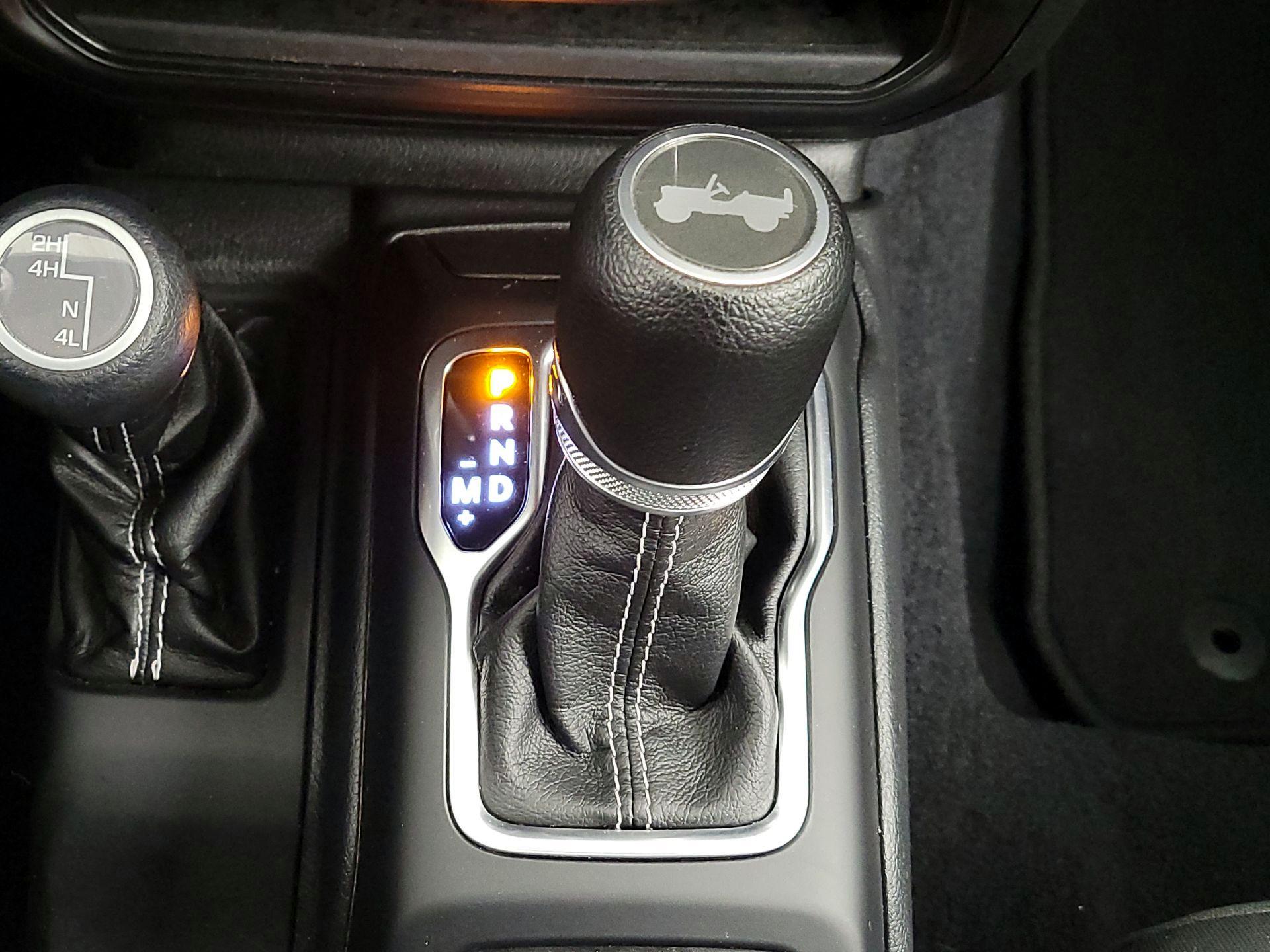 Thumbnail: 2021 Jeep Wrangler - 18