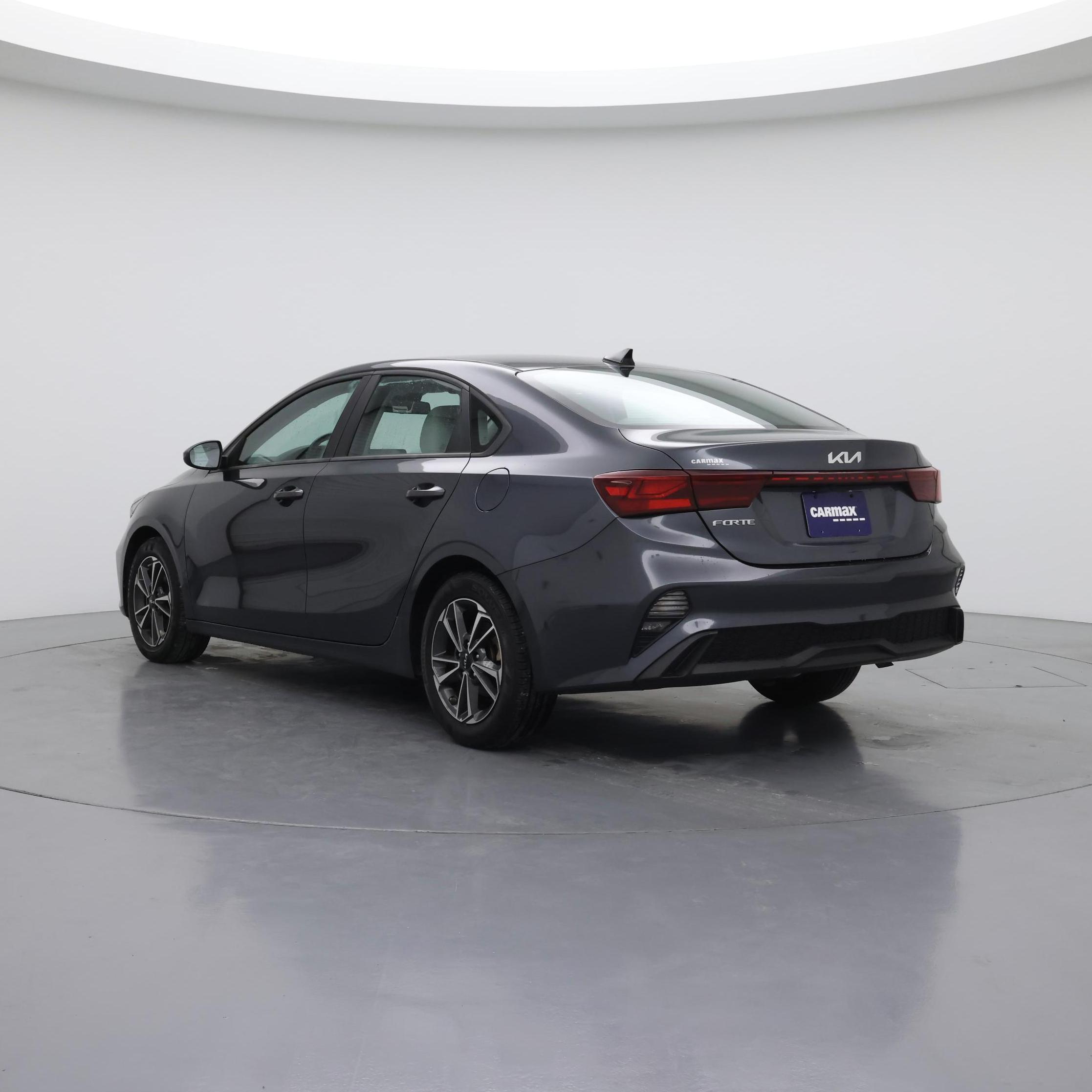 Thumbnail: 2022 Kia Forte - 2