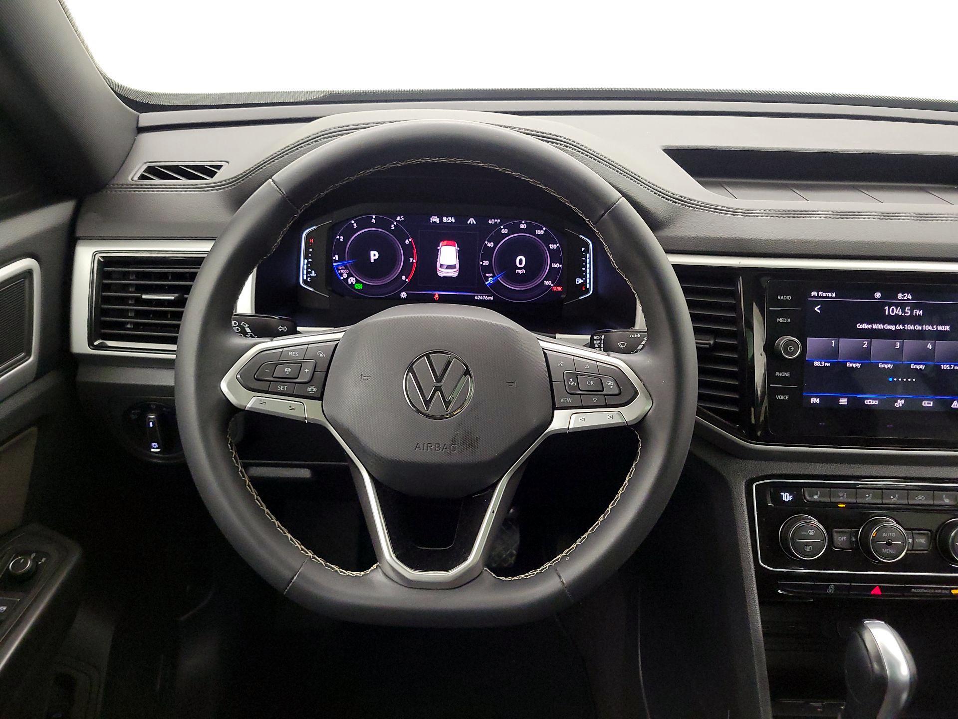 Thumbnail: 2023 Volkswagen Atlas - 10