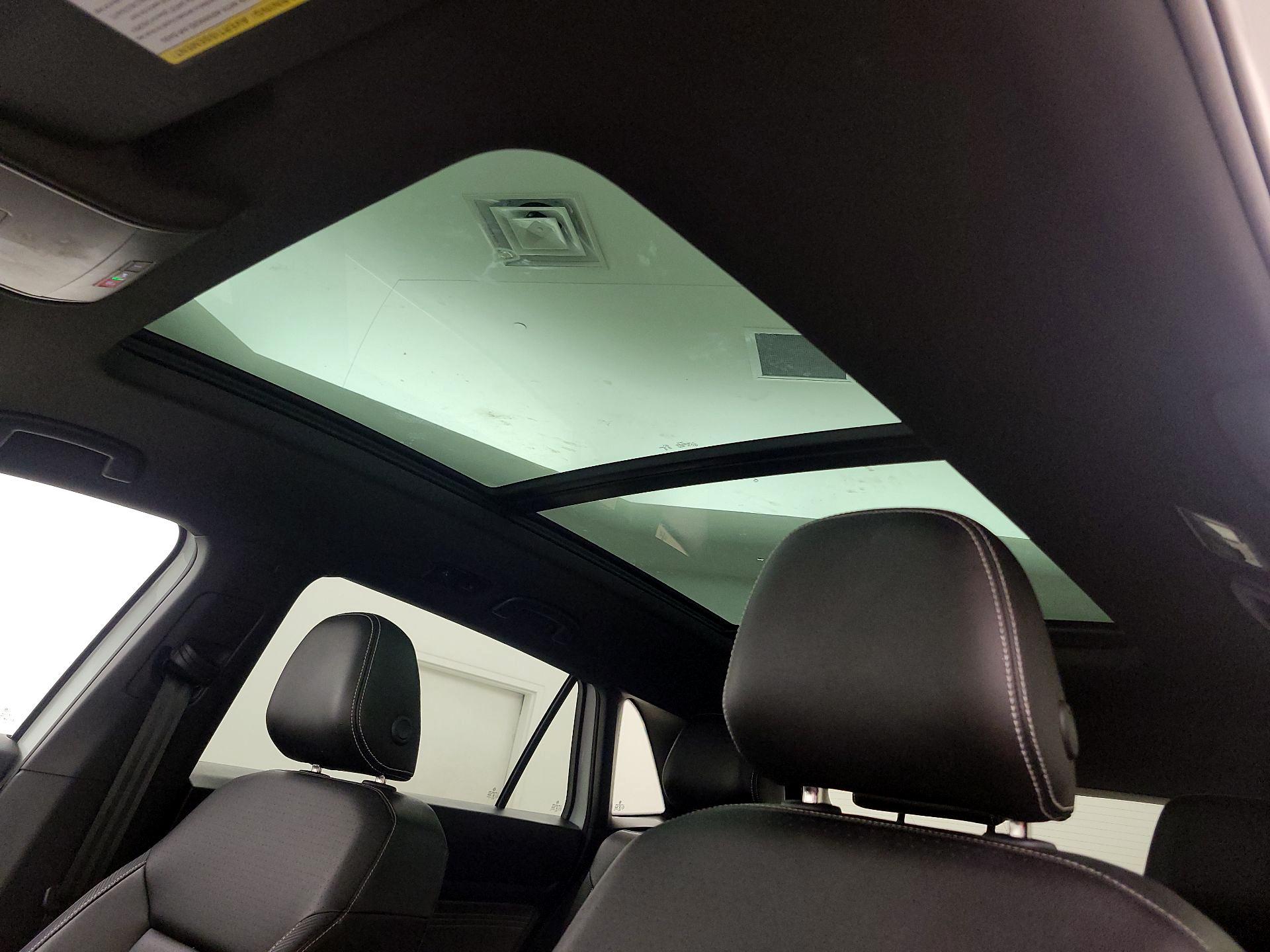 Thumbnail: 2023 Volkswagen Atlas - 19