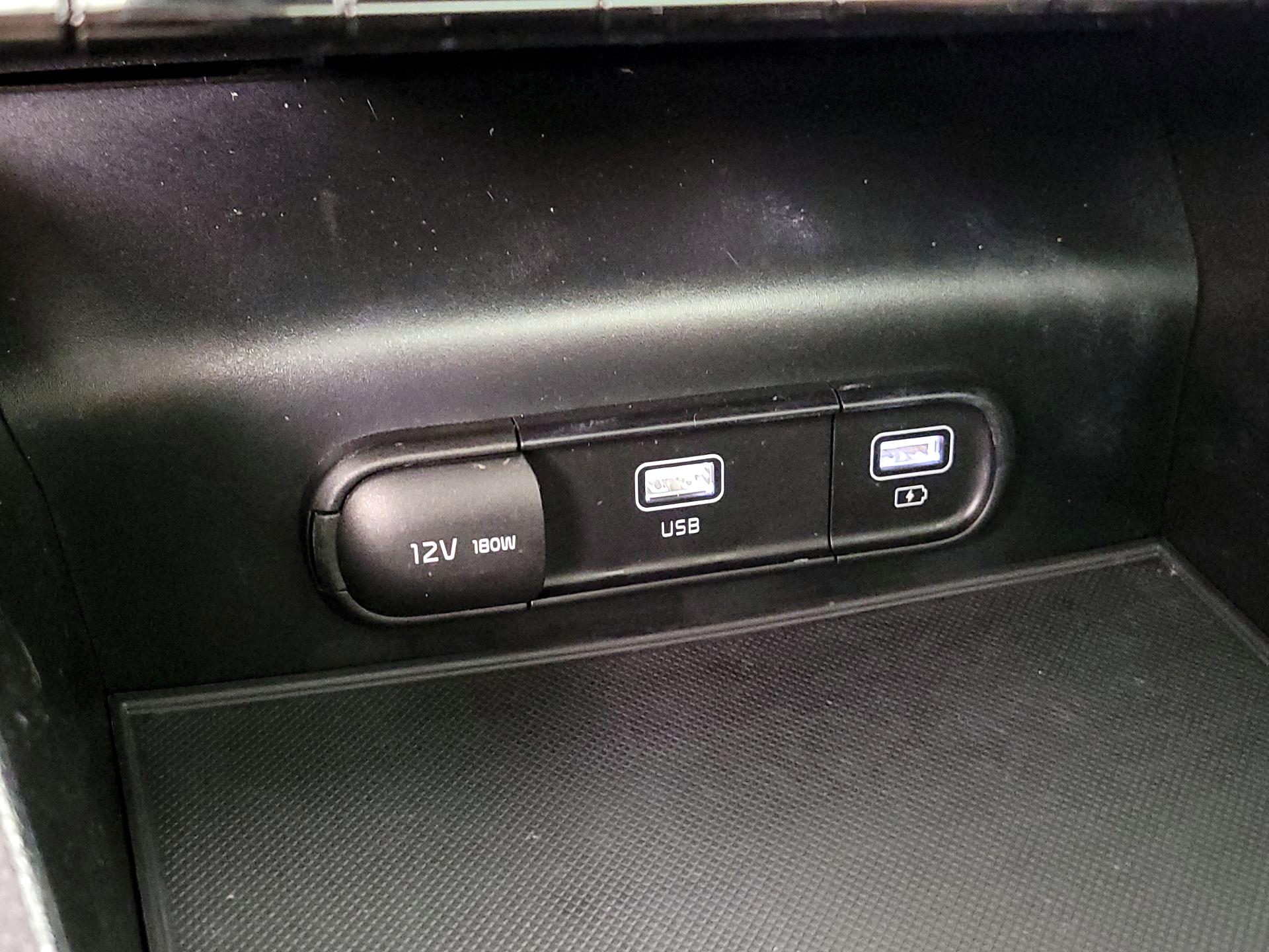 Thumbnail: 2022 Kia K5 - 19