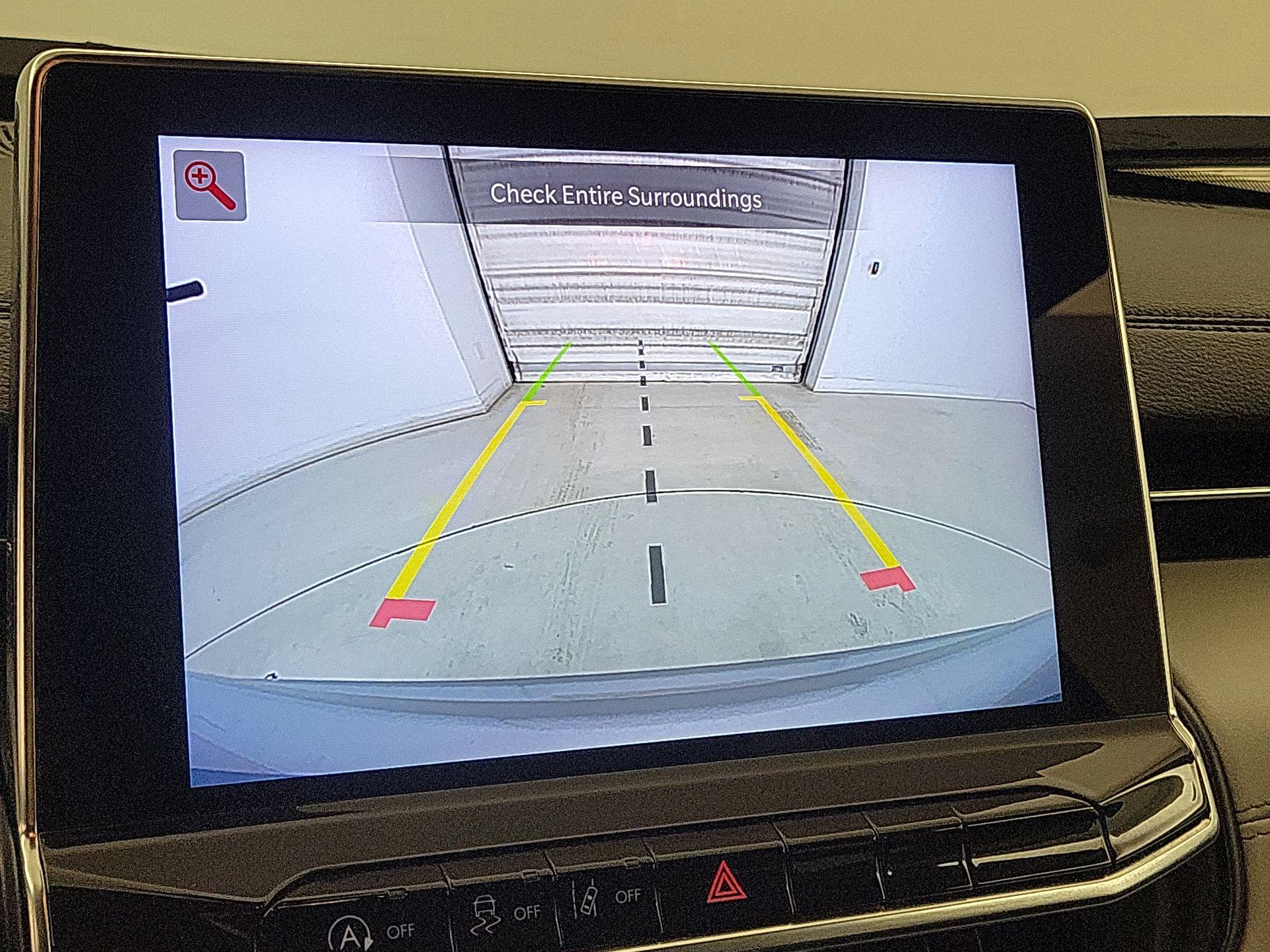 Thumbnail: 2022 Jeep Compass - 15