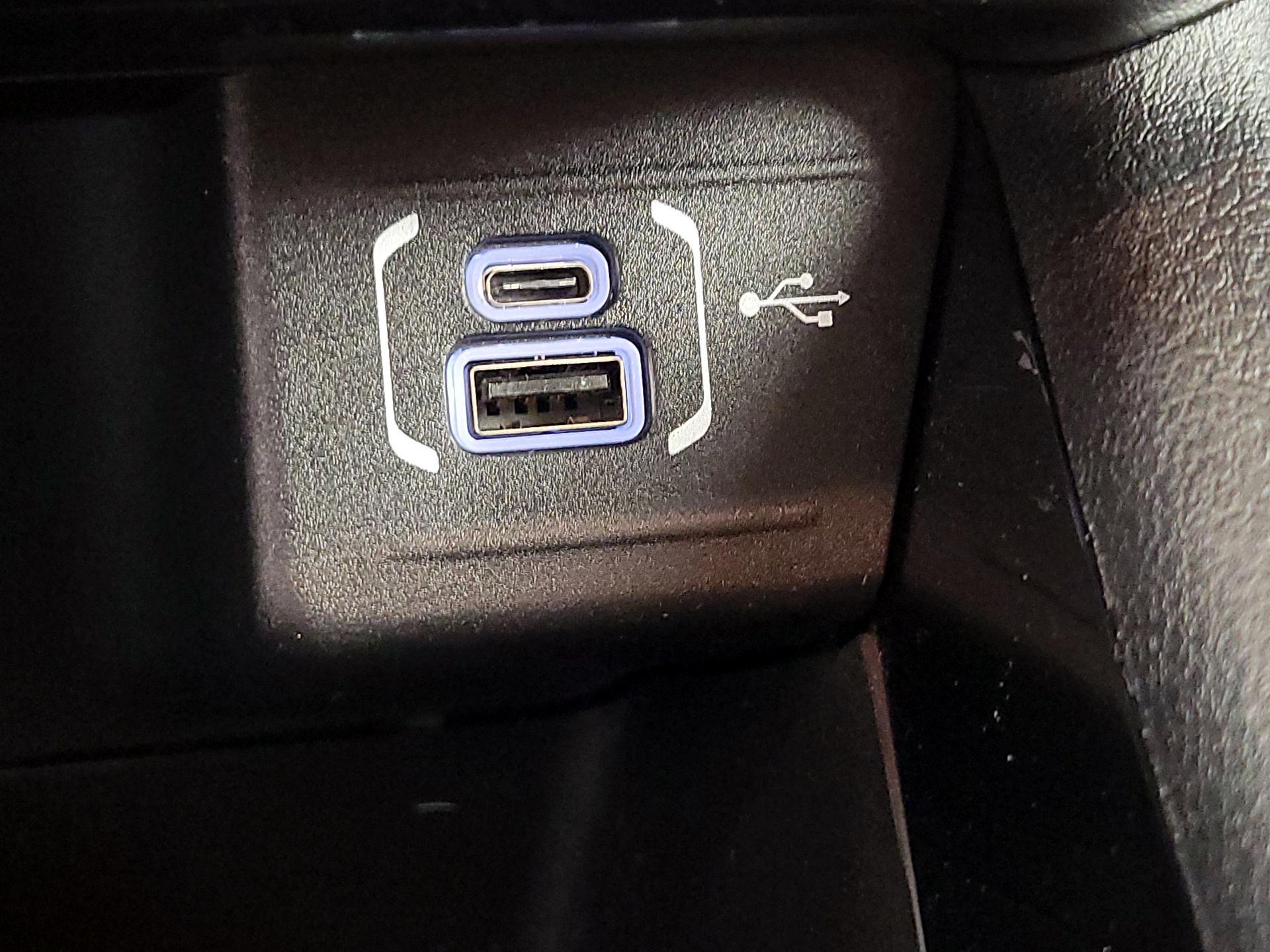 Thumbnail: 2022 Jeep Compass - 19