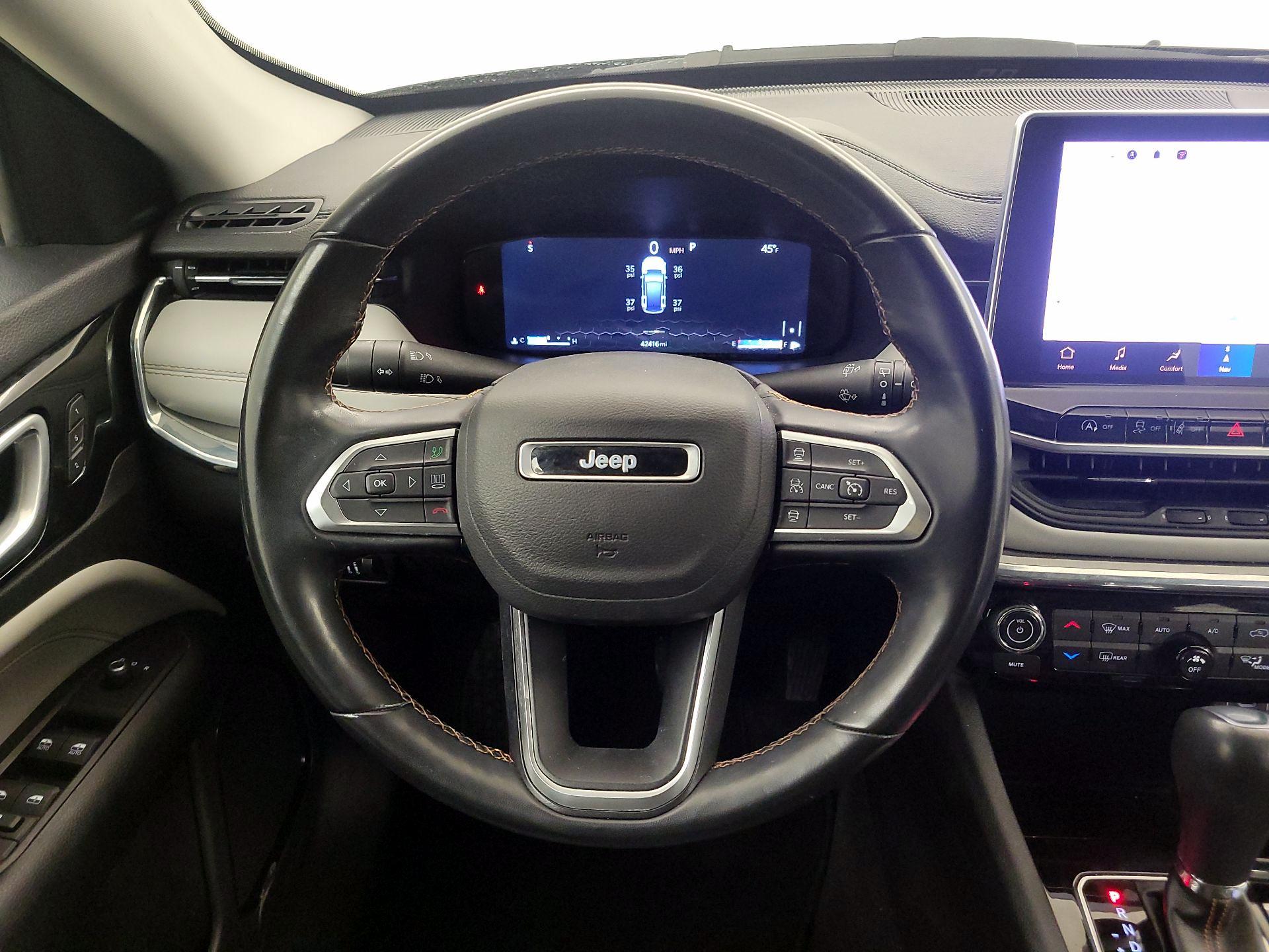 Thumbnail: 2022 Jeep Compass - 10