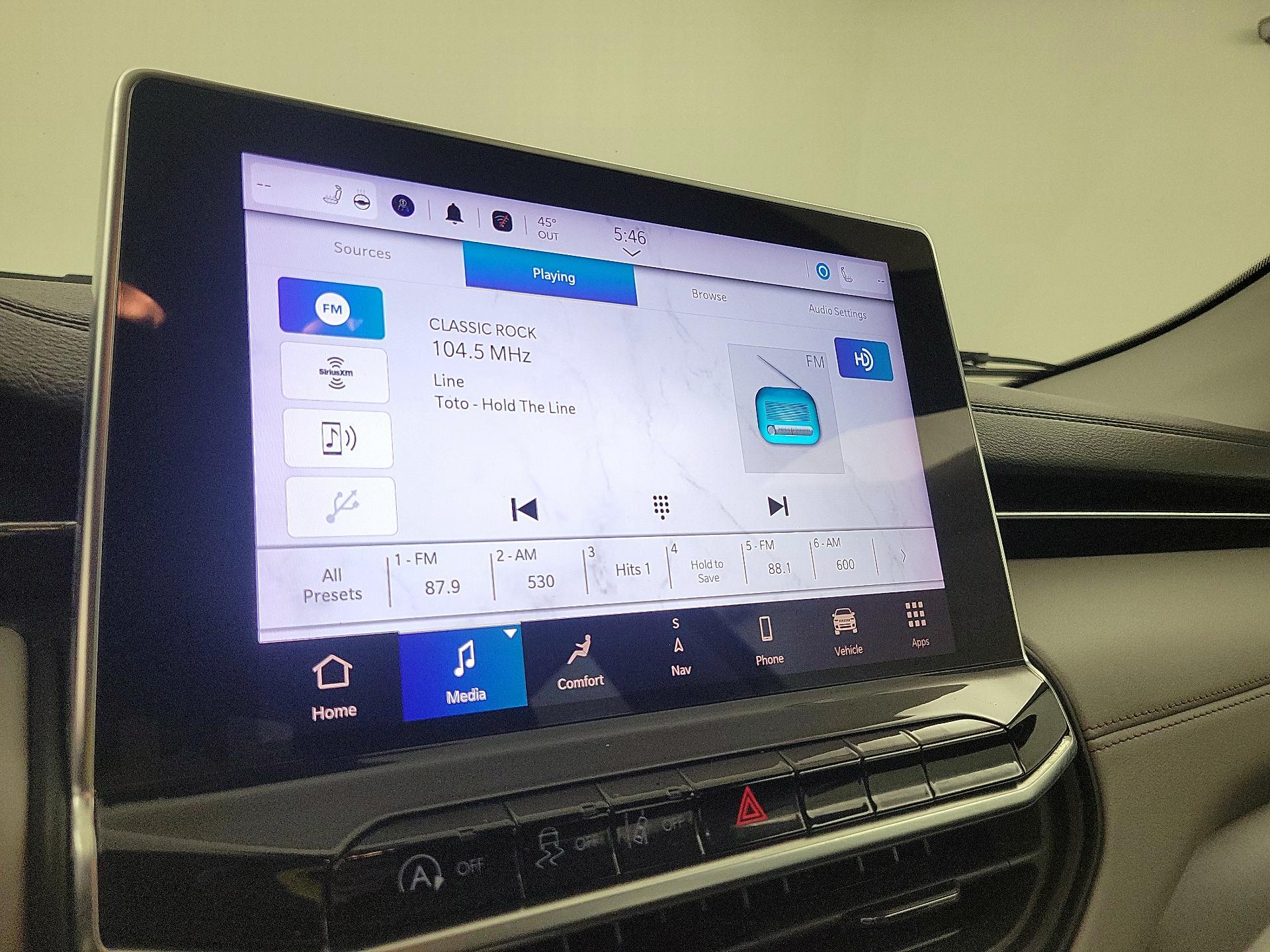 Thumbnail: 2022 Jeep Compass - 16