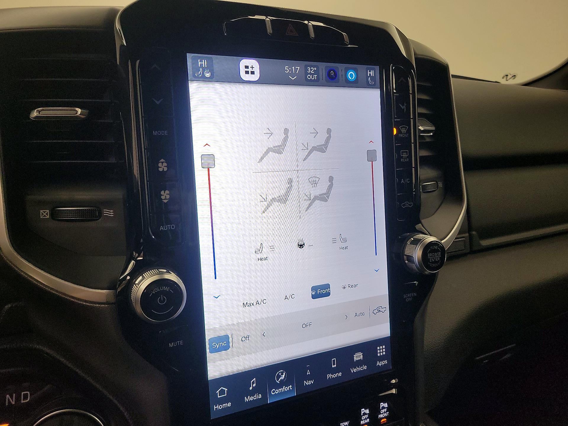 Thumbnail: 2023 RAM 1500 - 17