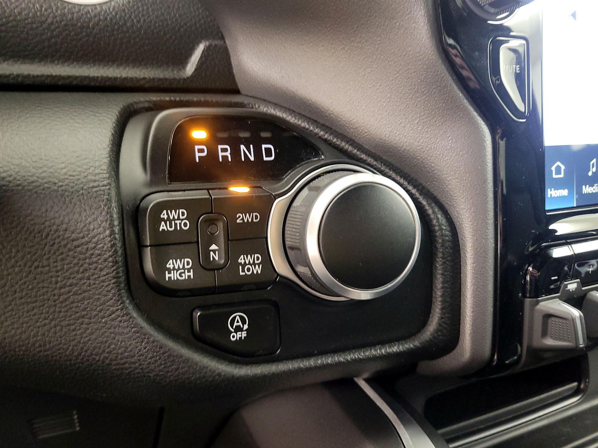 Thumbnail: 2023 RAM 1500 - 18