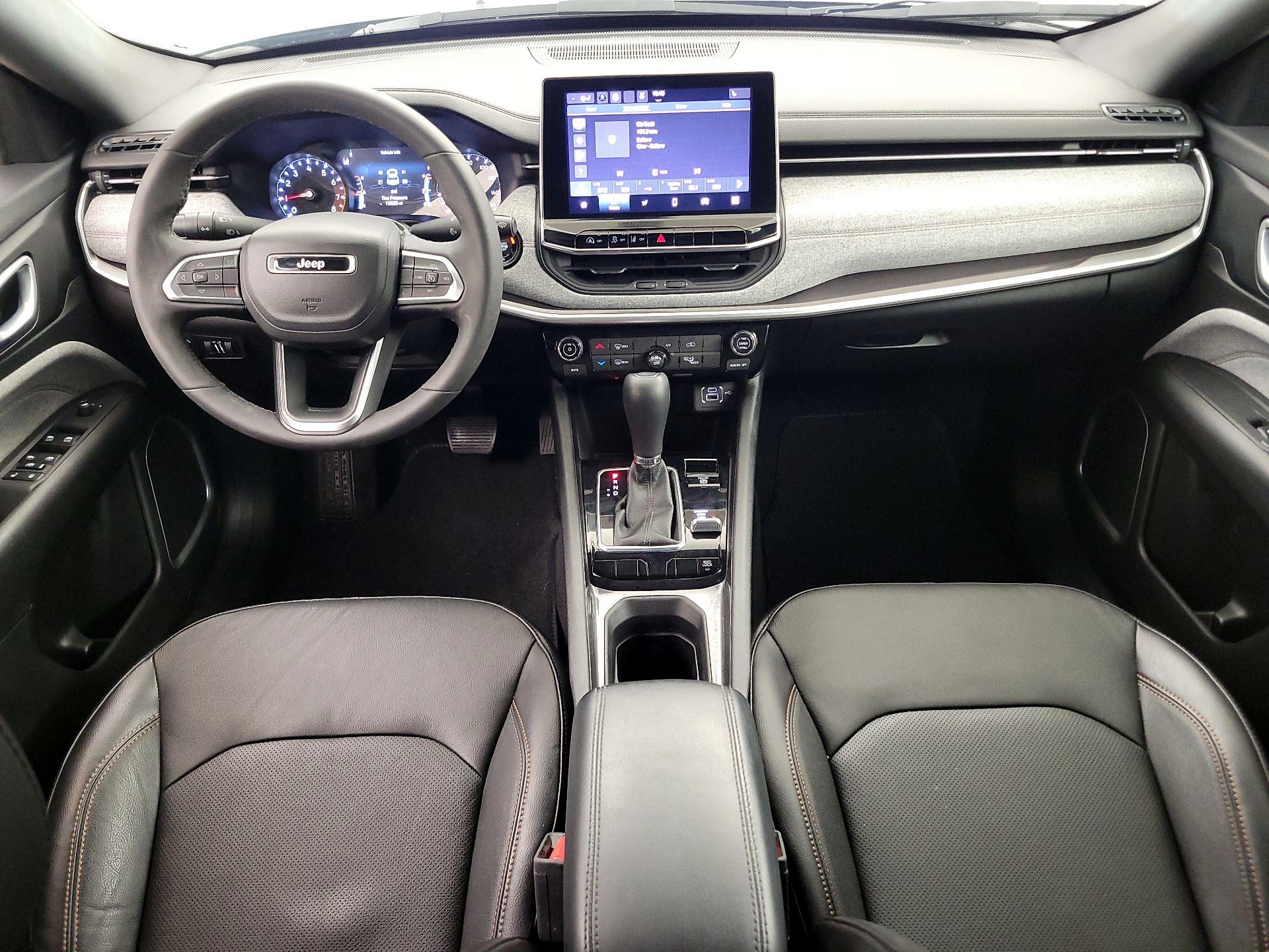 Thumbnail: 2023 Jeep Compass - 9