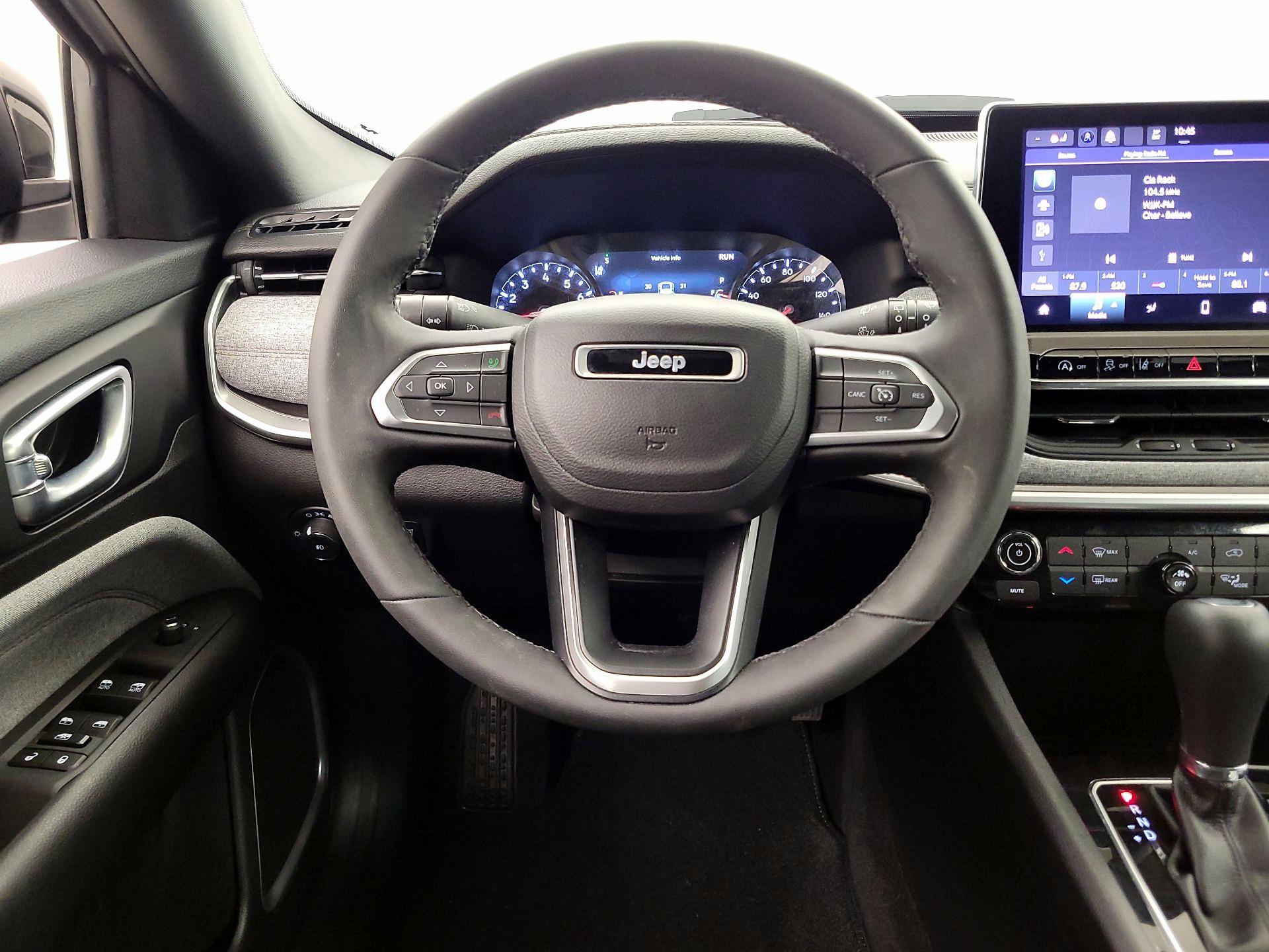 Thumbnail: 2023 Jeep Compass - 10