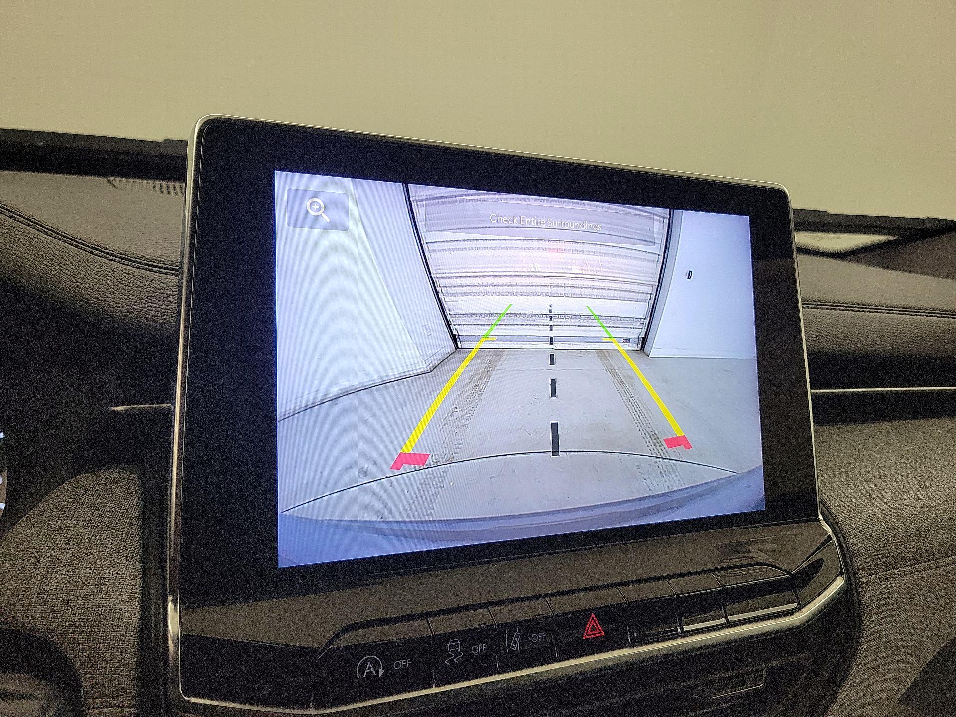 Thumbnail: 2023 Jeep Compass - 14