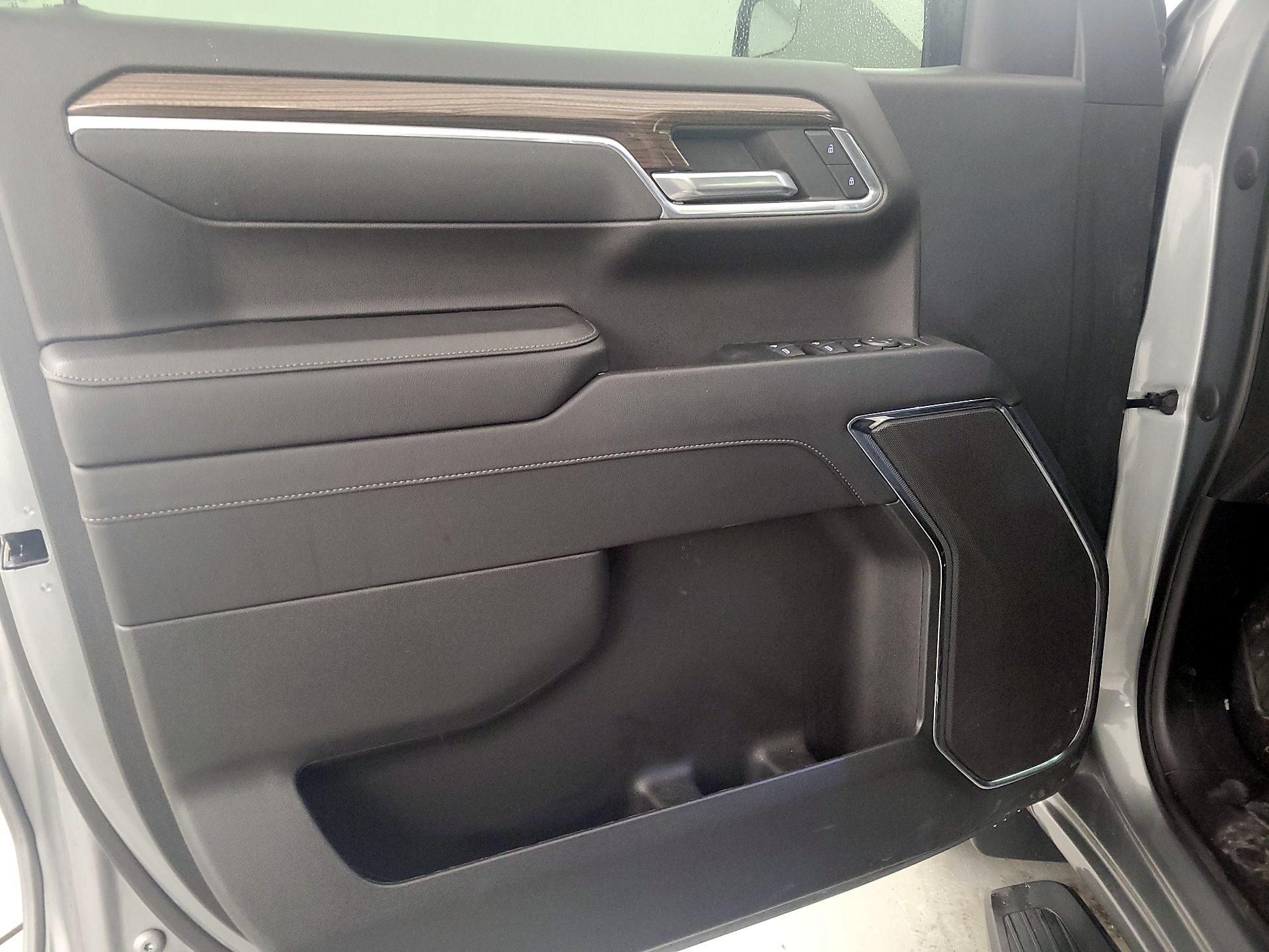 Thumbnail: 2023 Chevrolet Silverado 1500 - 12