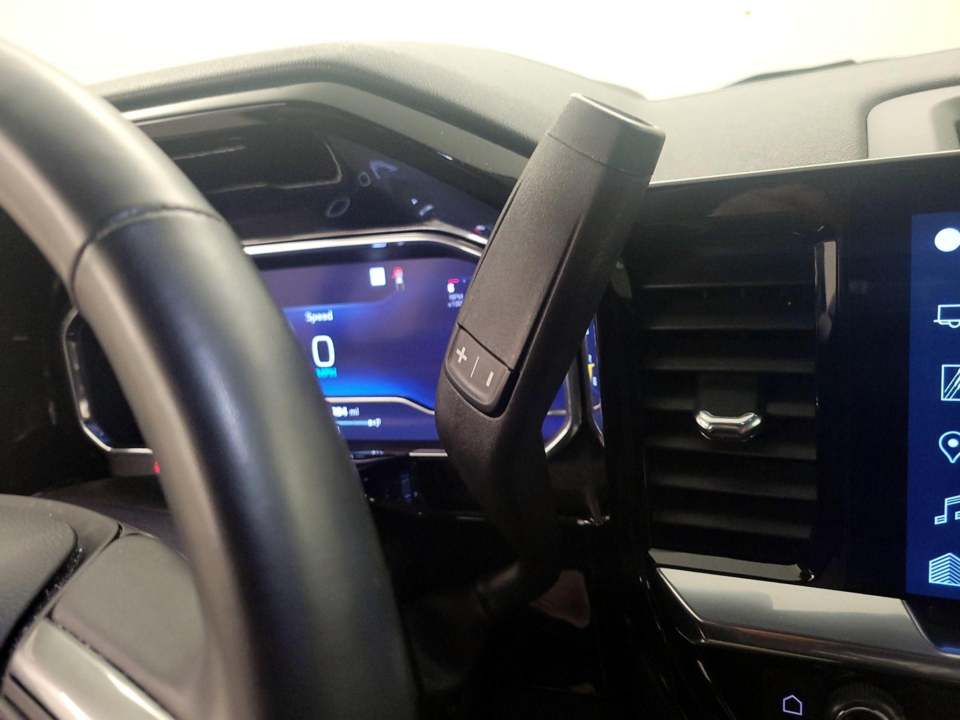 Thumbnail: 2023 Chevrolet Silverado 1500 - 17