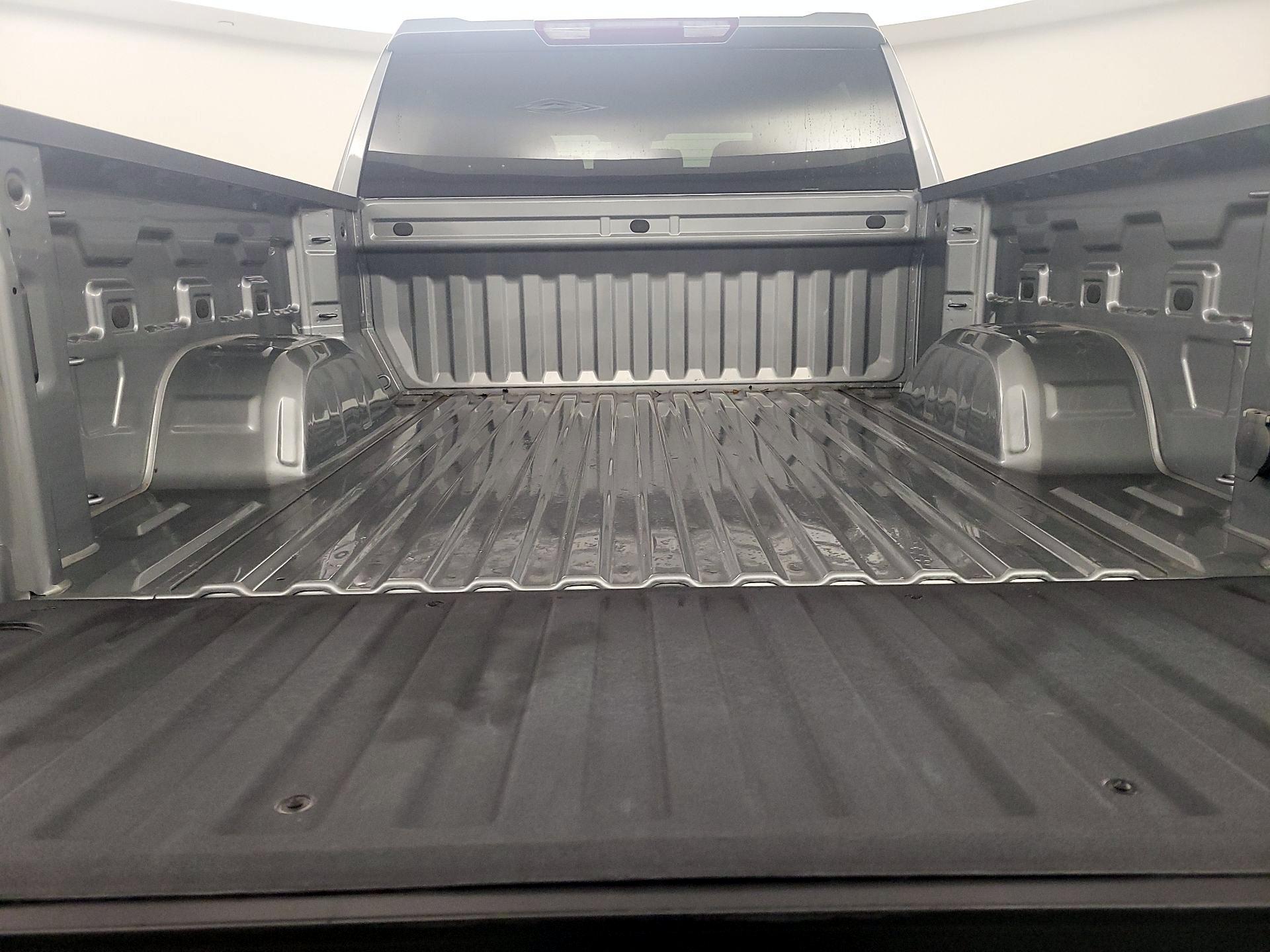 Thumbnail: 2023 Chevrolet Silverado 1500 - 20