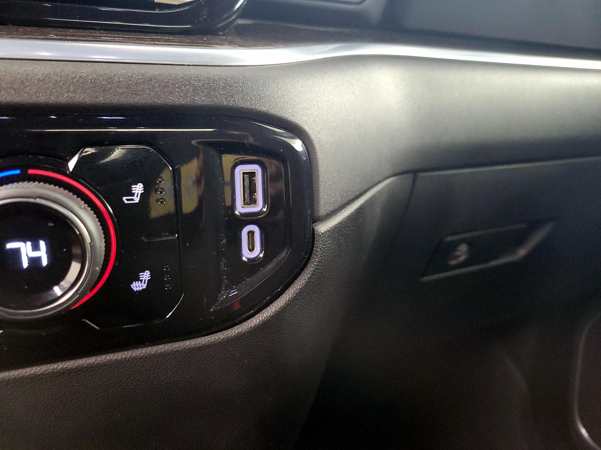 Thumbnail: 2022 Chevrolet Silverado 1500 - 19