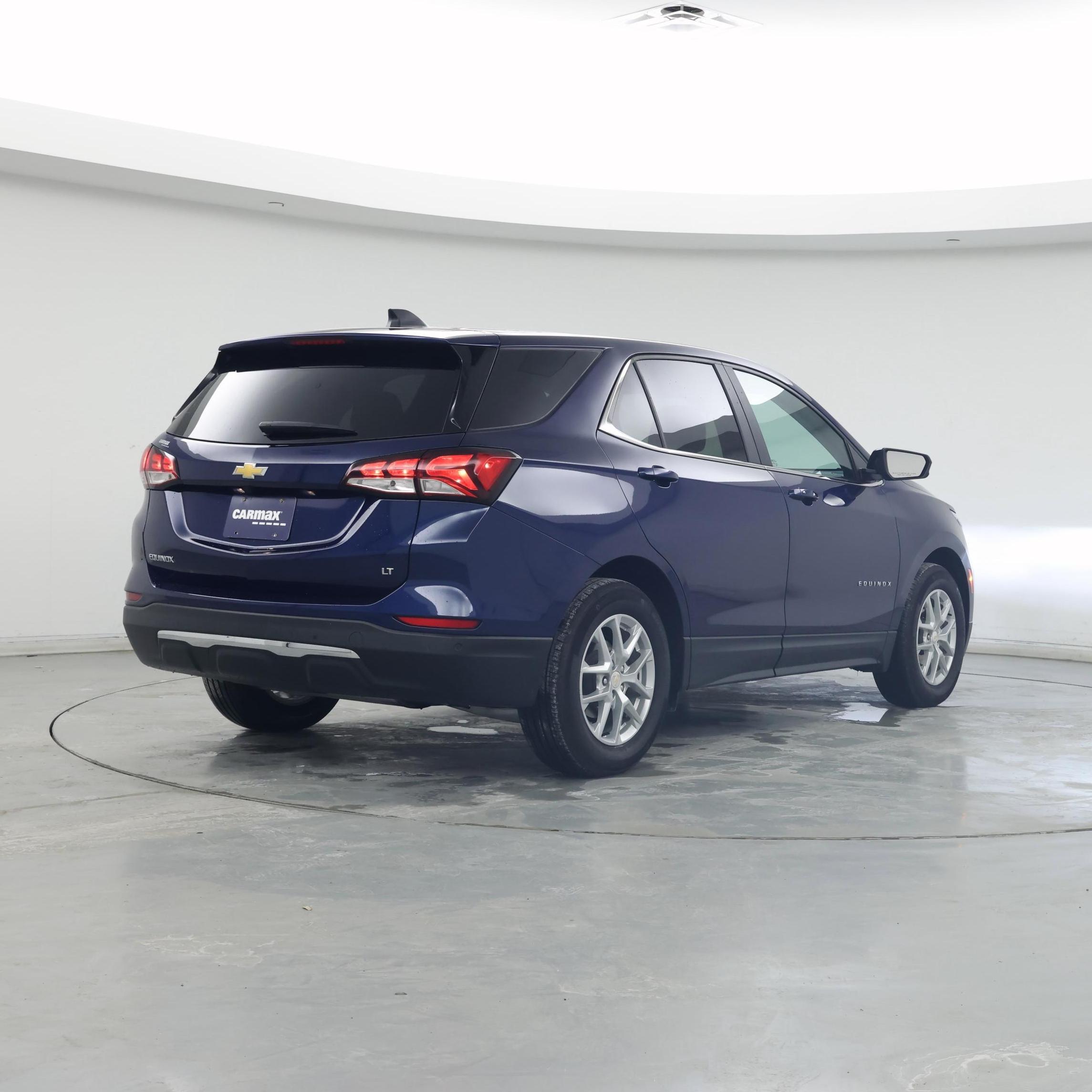 Thumbnail: 2022 Chevrolet Equinox - 8