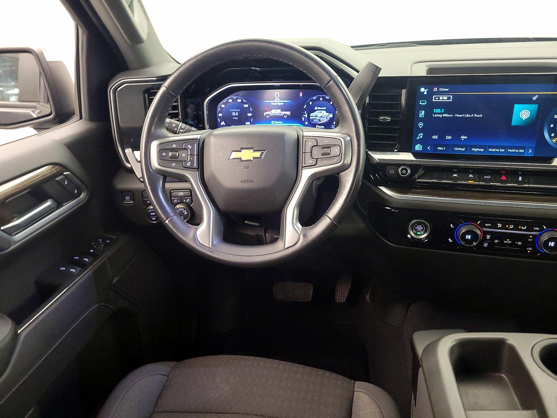 Thumbnail: 2022 Chevrolet Silverado 1500 - 10