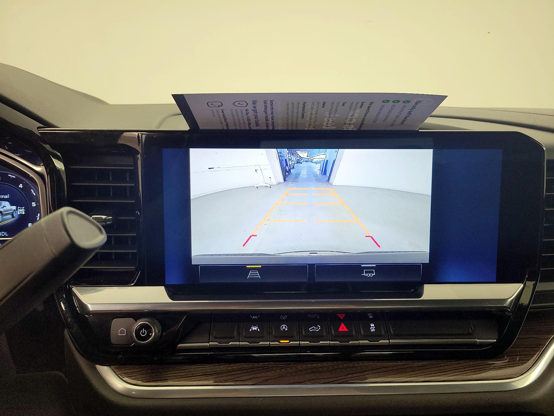 Thumbnail: 2022 Chevrolet Silverado 1500 - 14