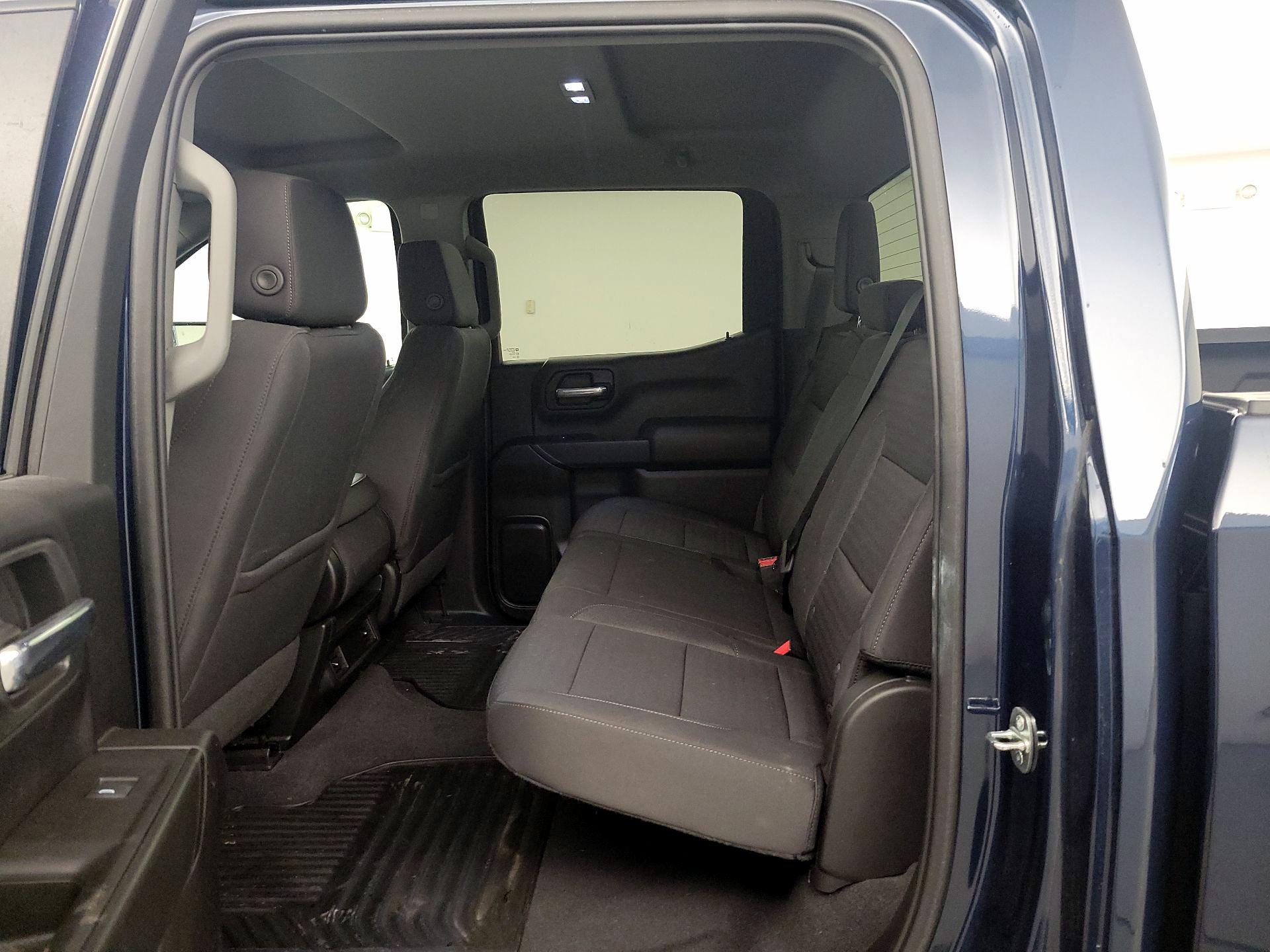 Thumbnail: 2022 Chevrolet Silverado 1500 - 19