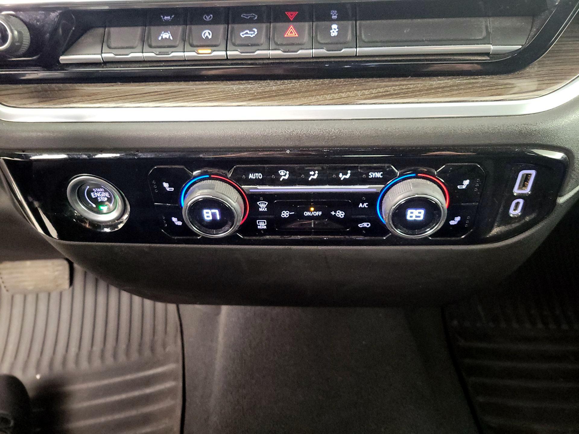 Thumbnail: 2022 Chevrolet Silverado 1500 - 17