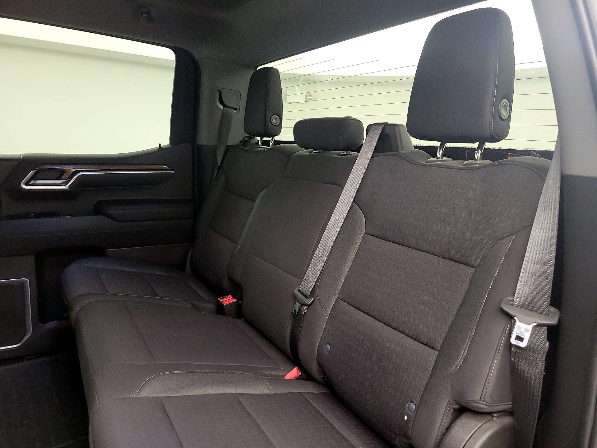 Thumbnail: 2022 Chevrolet Silverado 1500 - 20