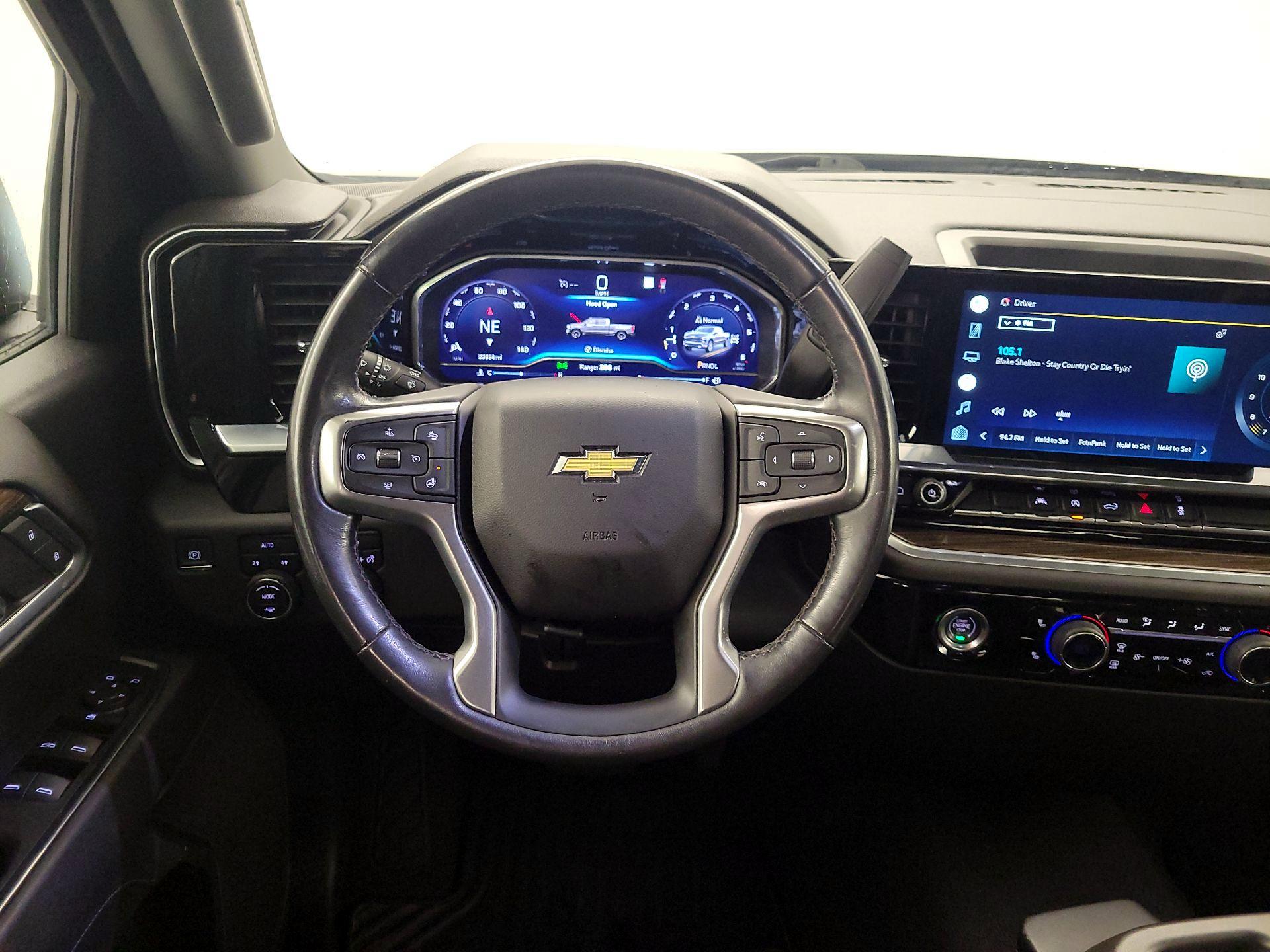 Thumbnail: 2022 Chevrolet Silverado 1500 - 10