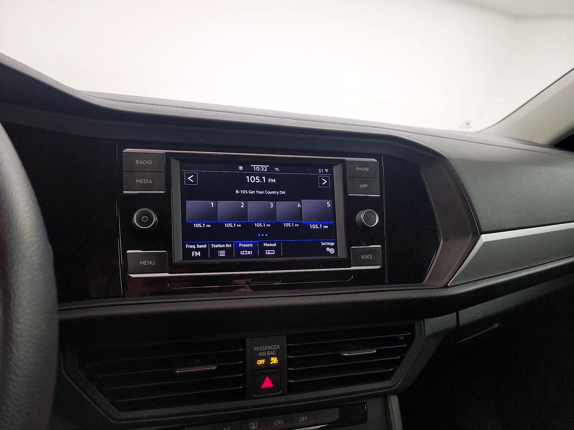 Thumbnail: 2020 Volkswagen Jetta - 15