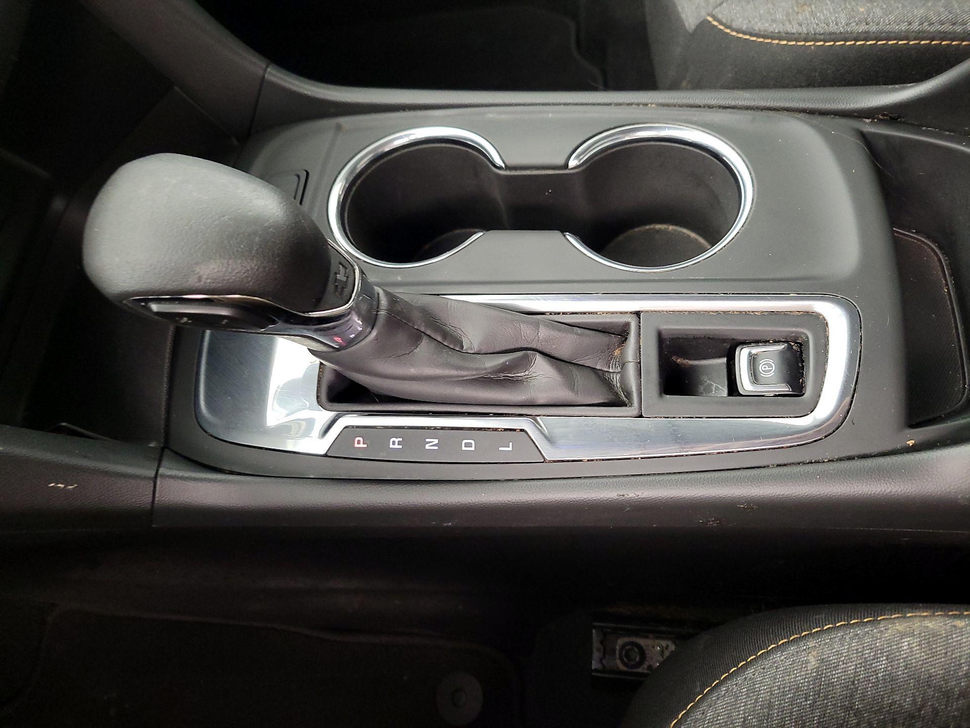 Thumbnail: 2022 Chevrolet Equinox - 17