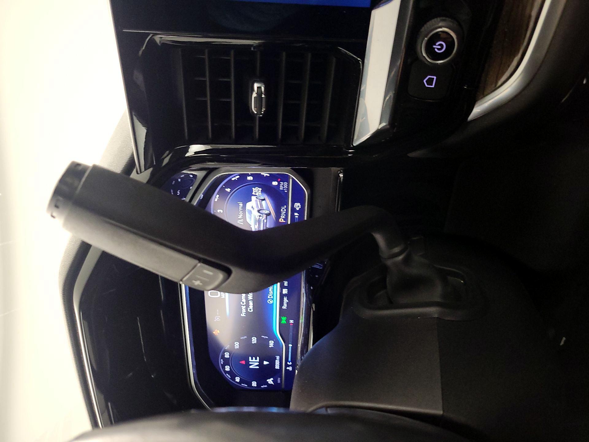 Thumbnail: 2022 Chevrolet Silverado 1500 - 17