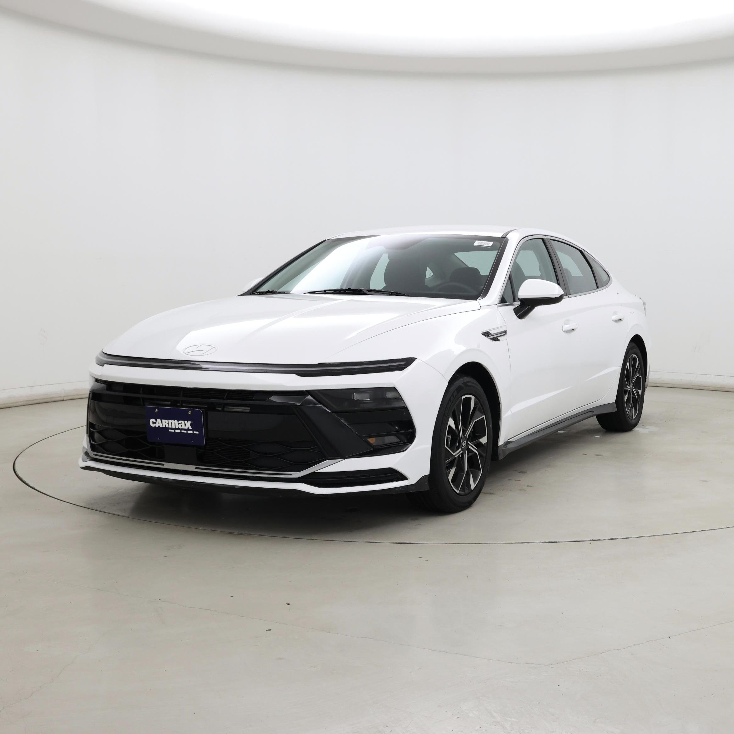 Thumbnail: 2024 Hyundai Sonata - 4