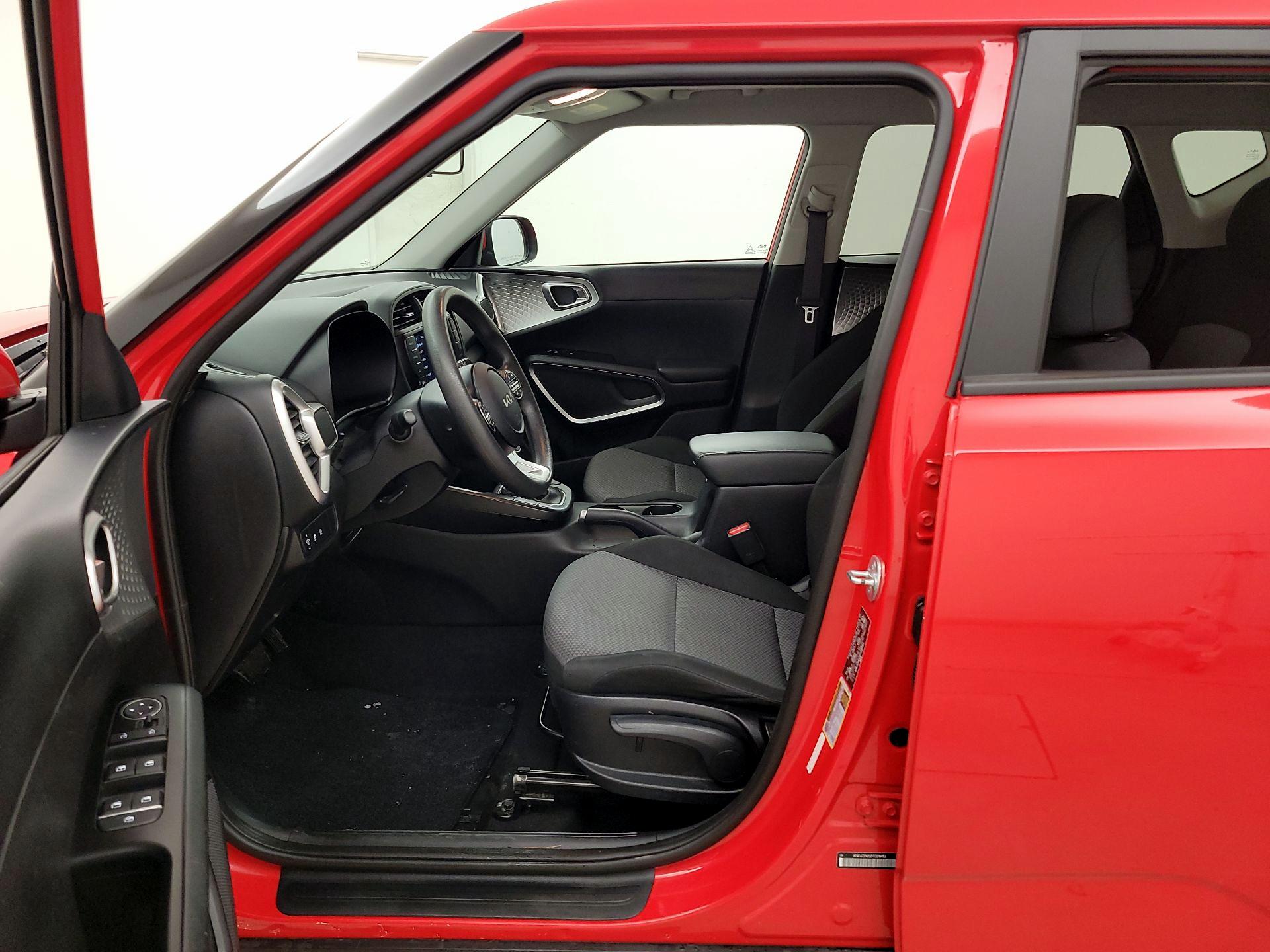 Thumbnail: 2023 Kia Soul - 11