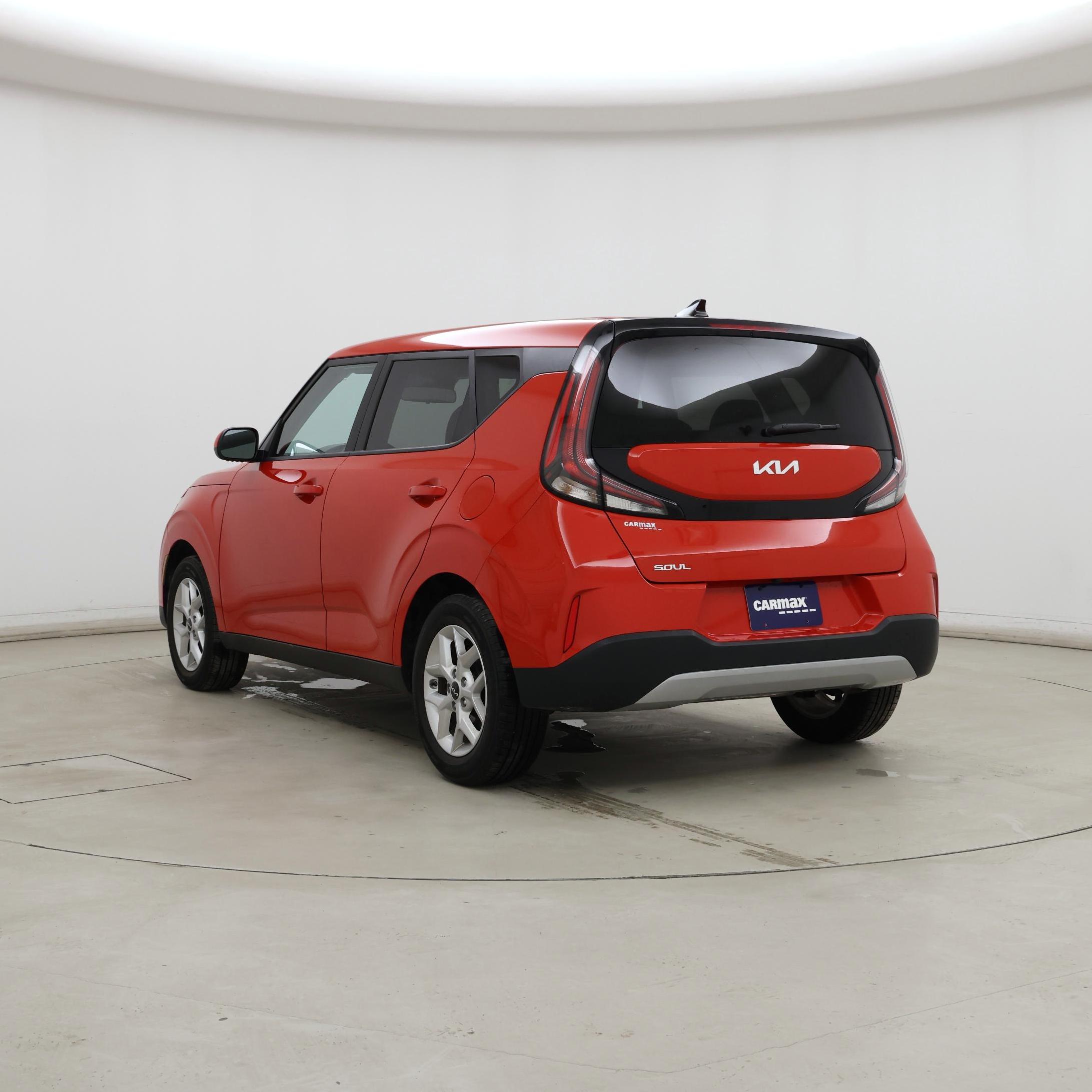 Thumbnail: 2023 Kia Soul - 2