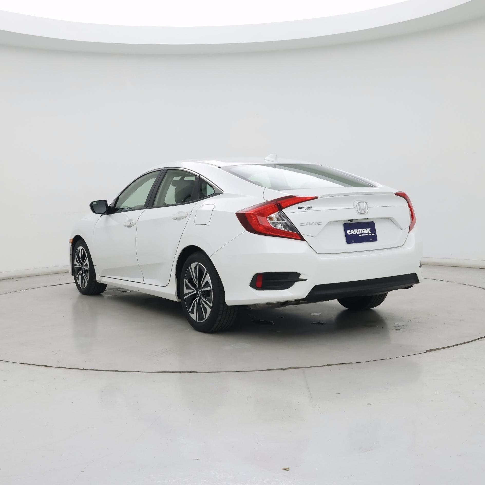 Thumbnail: 2018 Honda Civic - 2