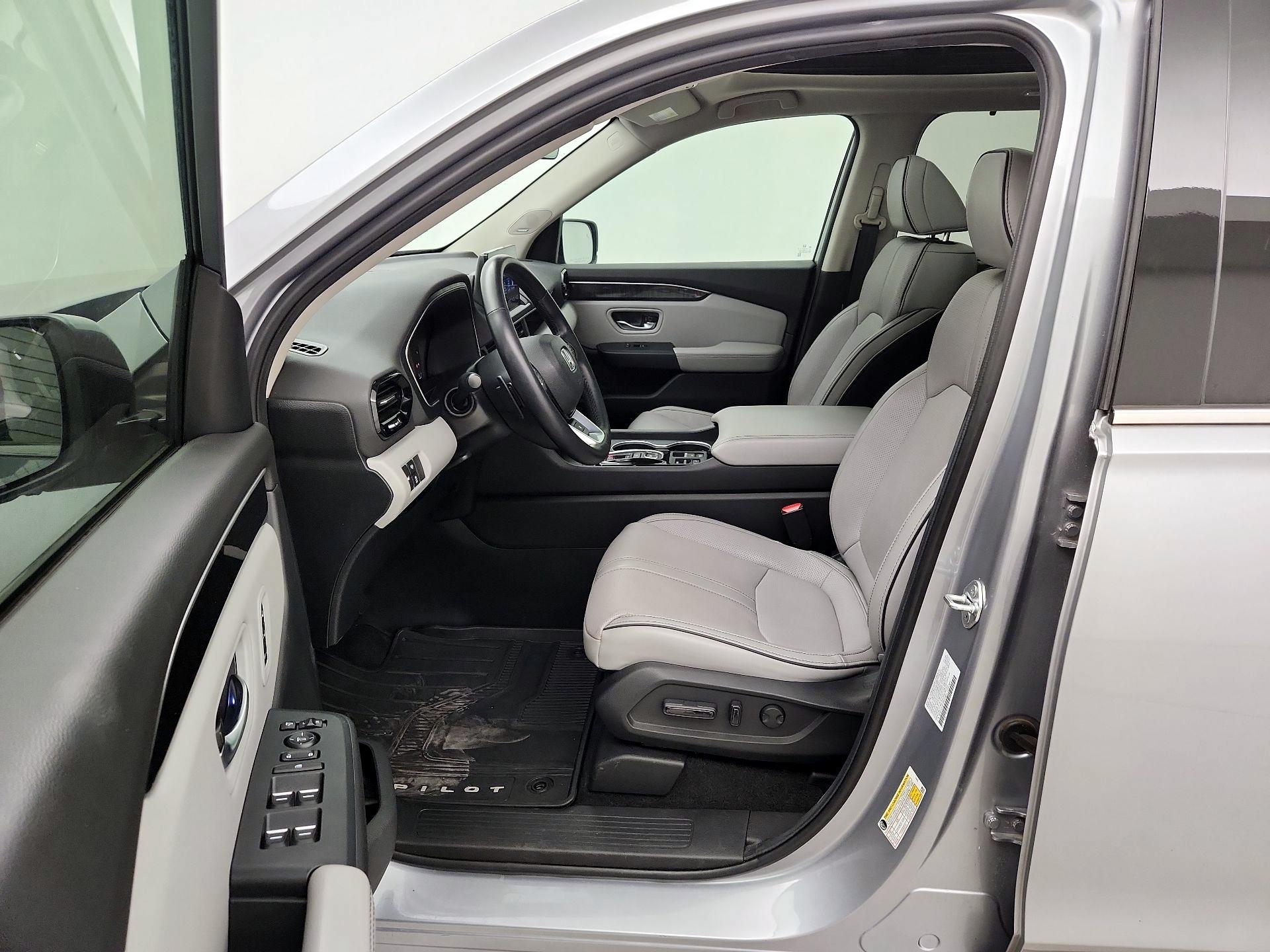 Thumbnail: 2024 Honda Pilot - 11