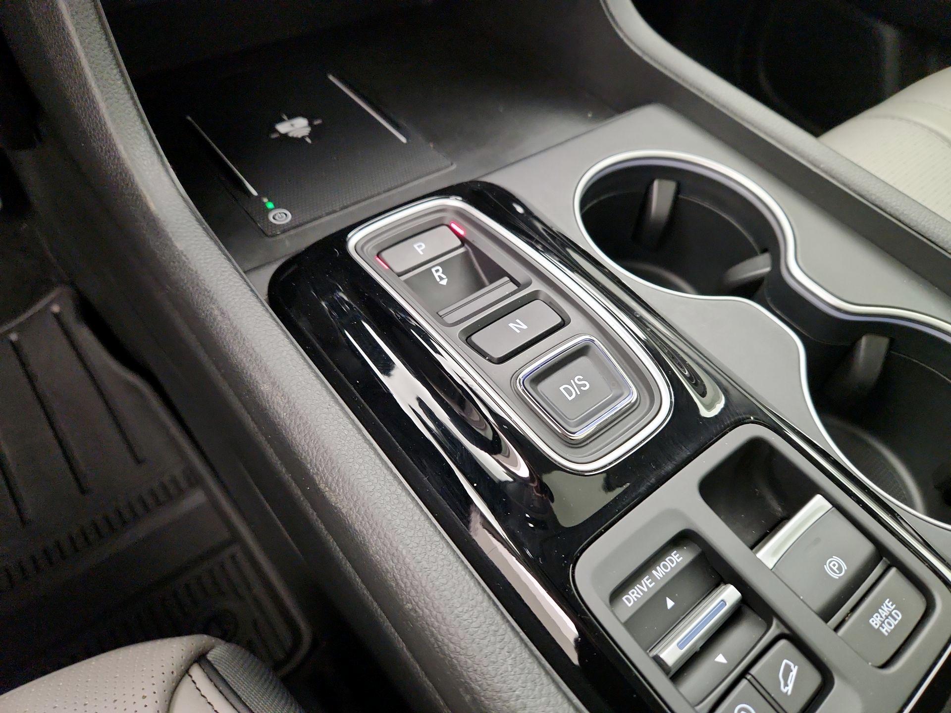 Thumbnail: 2024 Honda Pilot - 18