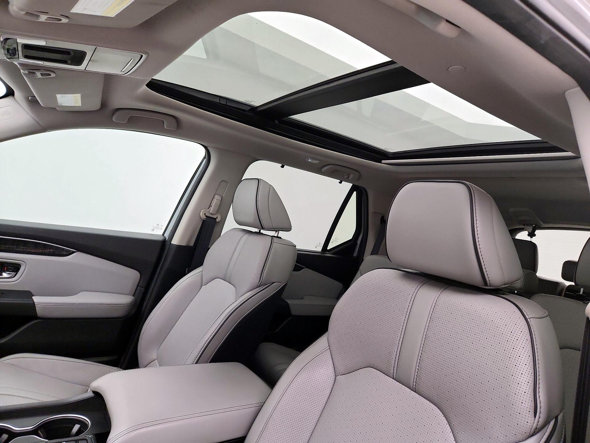 Thumbnail: 2024 Honda Pilot - 20