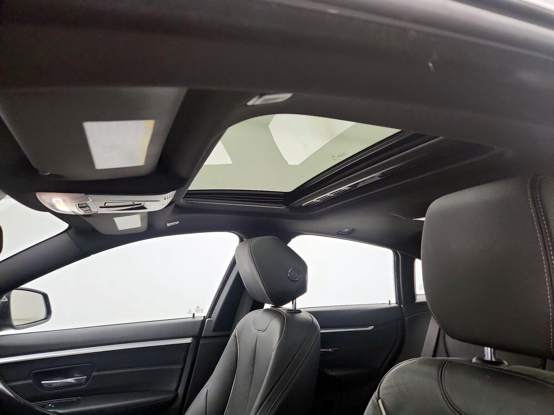 Thumbnail: 2018 BMW 4 Series - 20