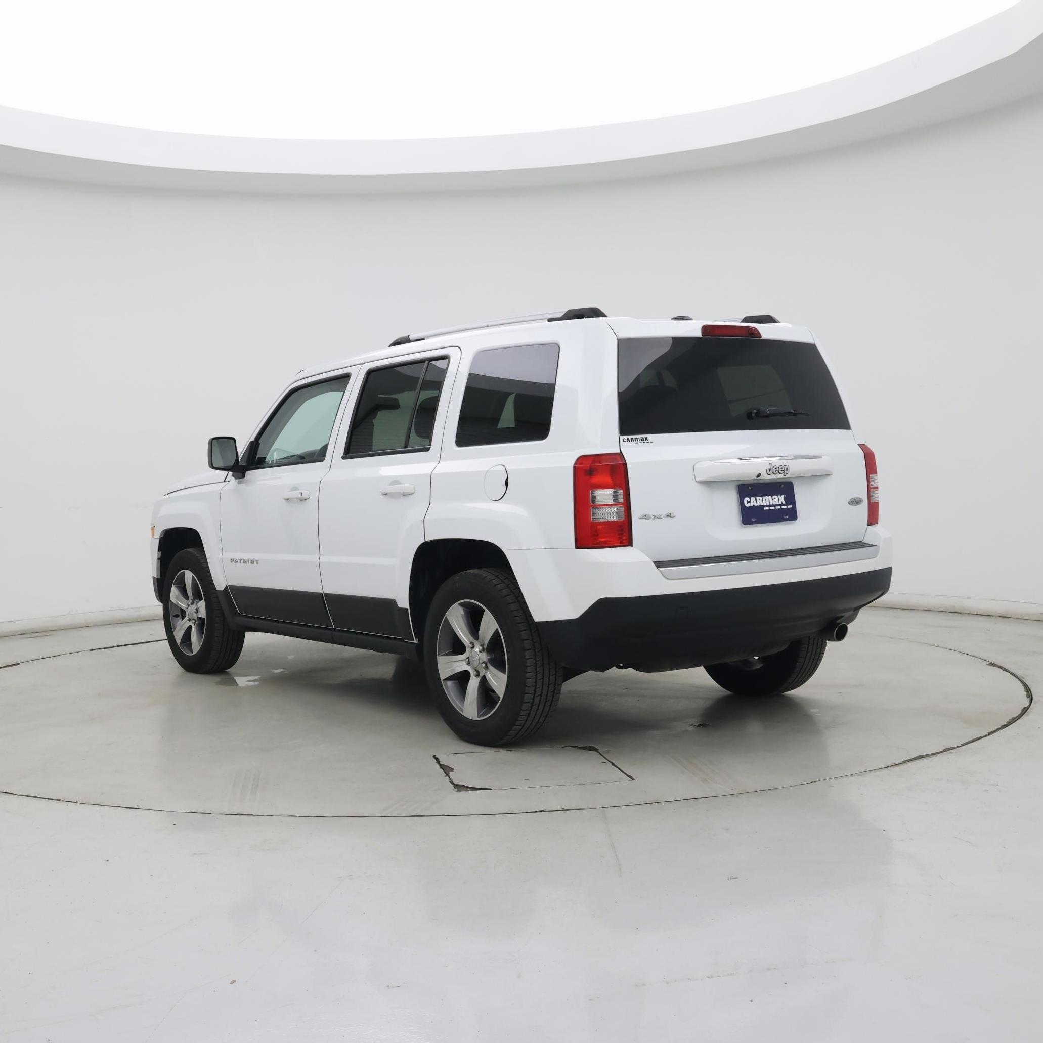 Thumbnail: 2017 Jeep Patriot - 2