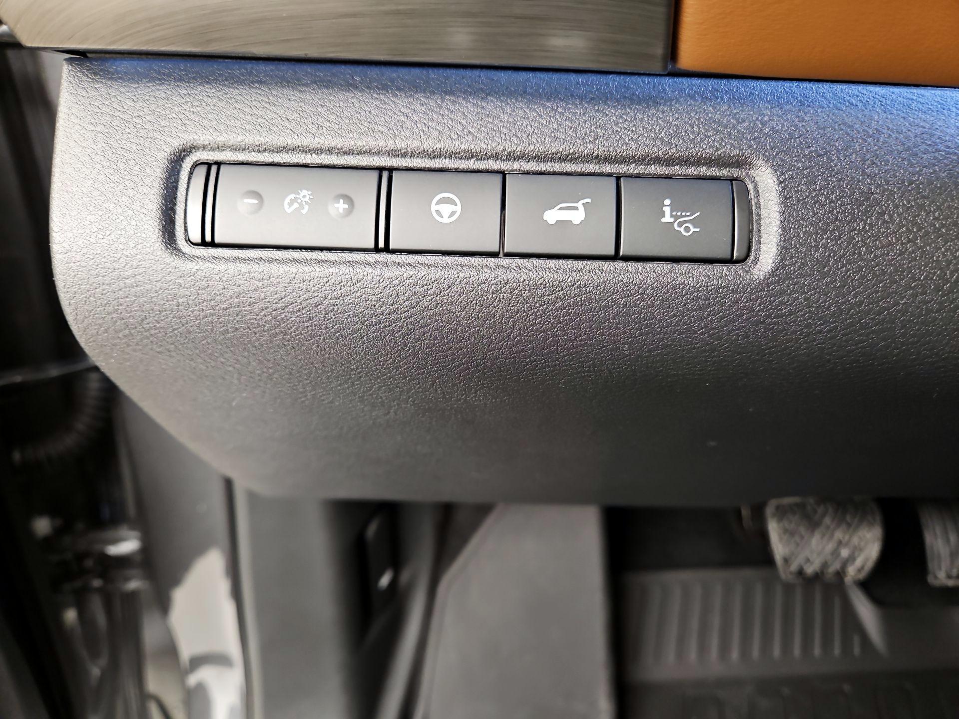 Thumbnail: 2025 Nissan Pathfinder - 13